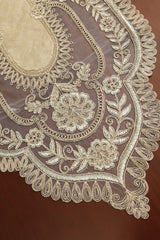 Teapoy Runner - Silky runner / table centre