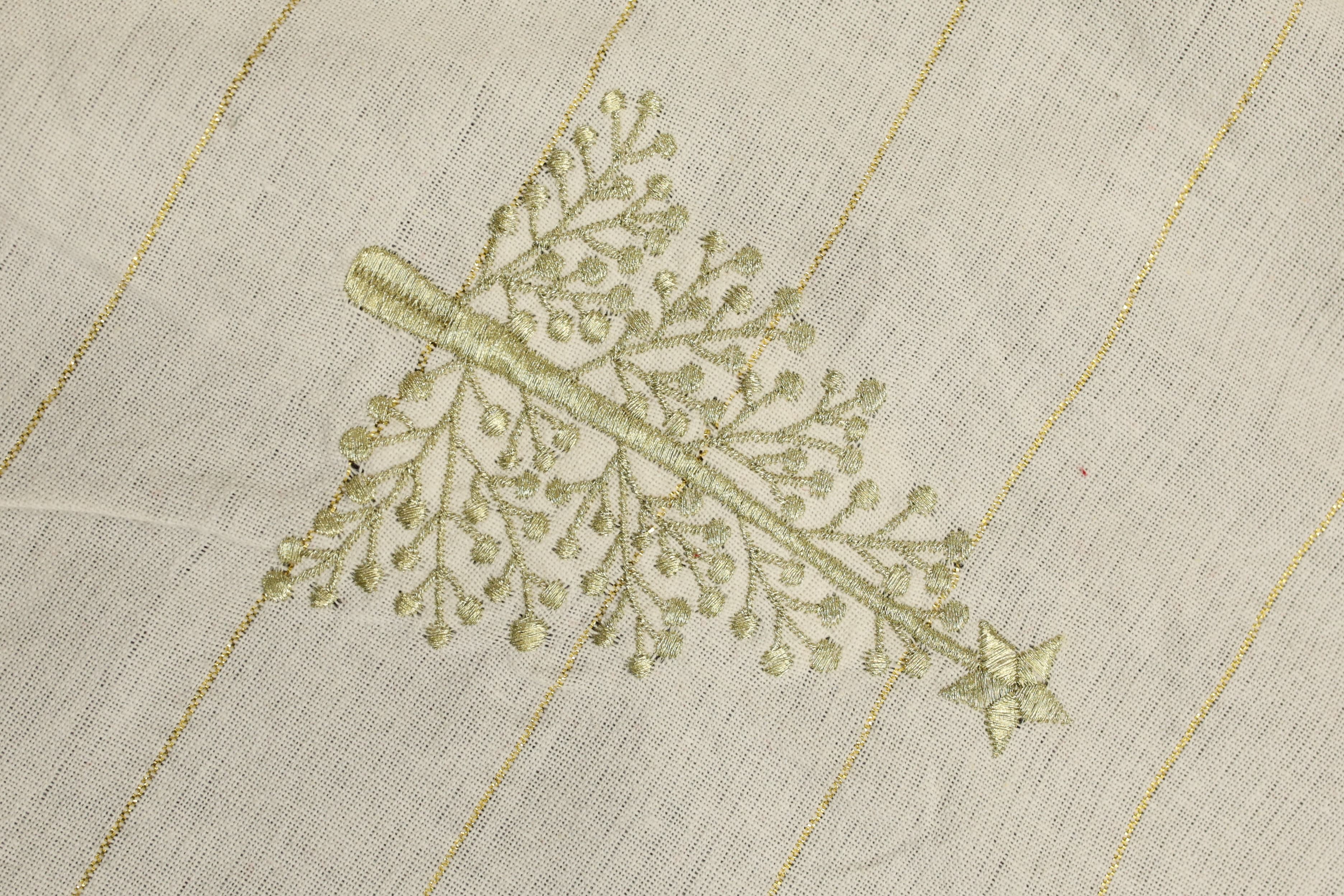 Table cloths - 6 seater Xmas edition
