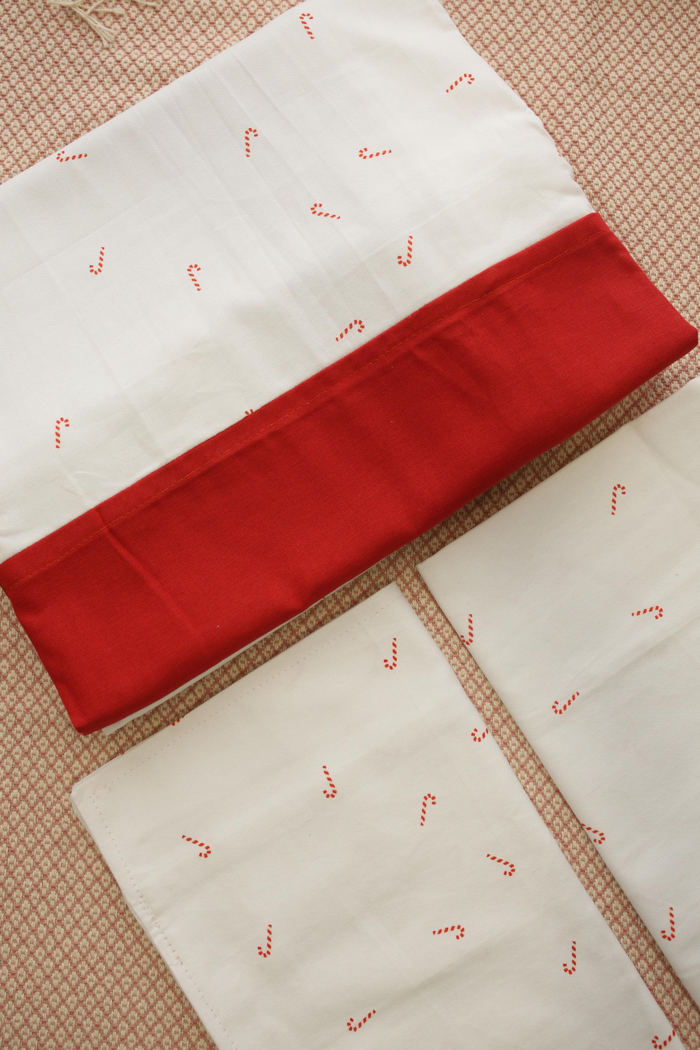 Bedsheets - Queen daily use border bedsheets