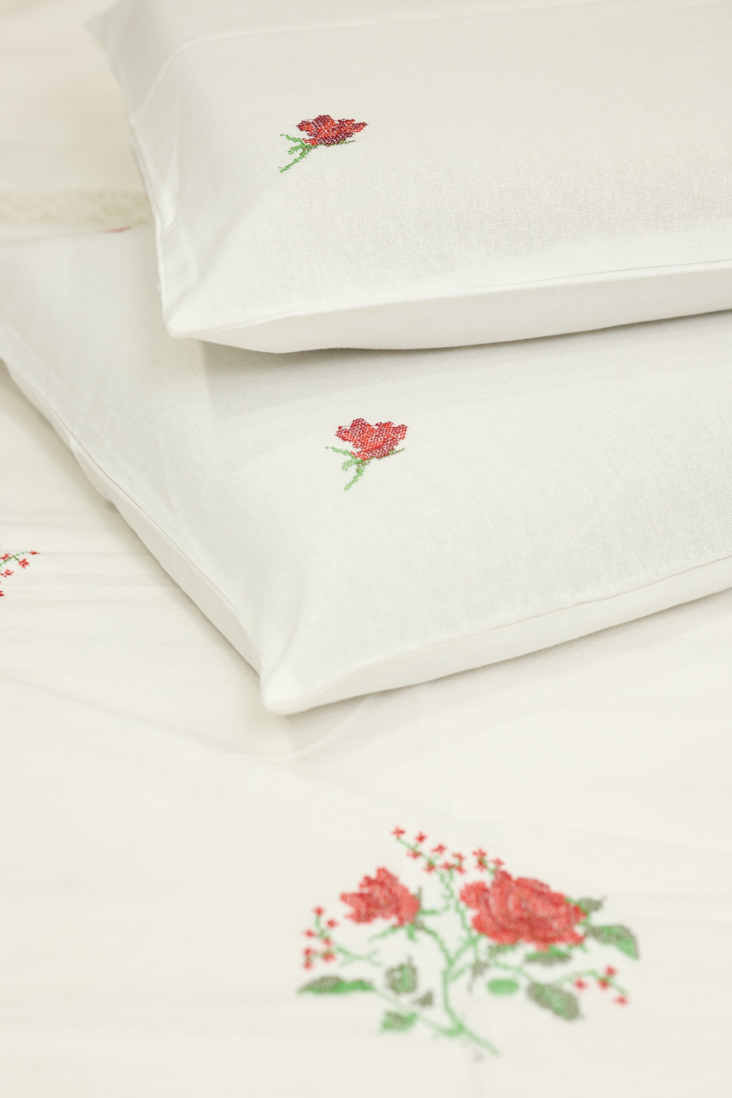 Bedsheets - Queen  premium cross stitch embroidery bedsheets