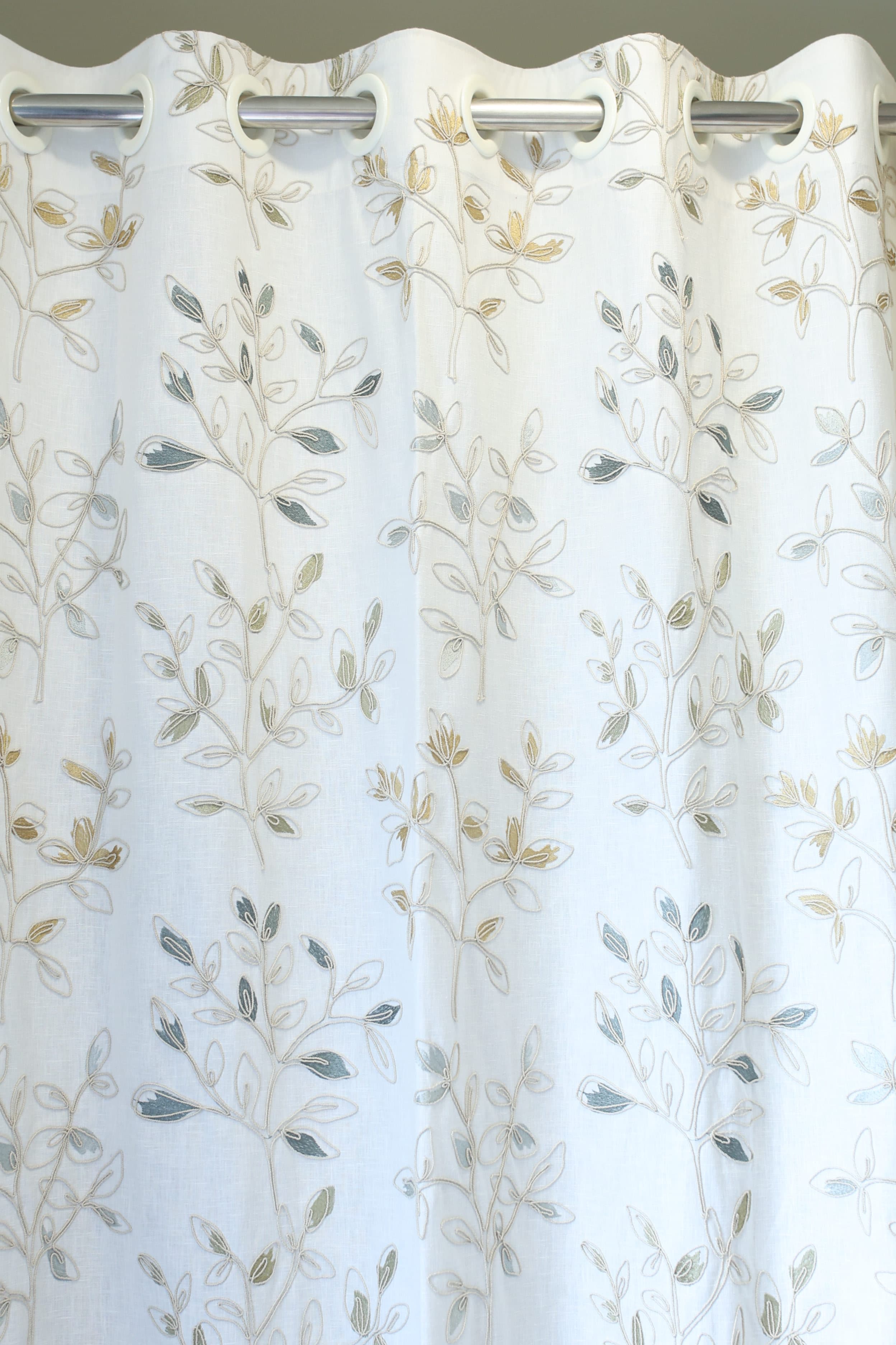 Curtains -Premium embroidery opaque curtain