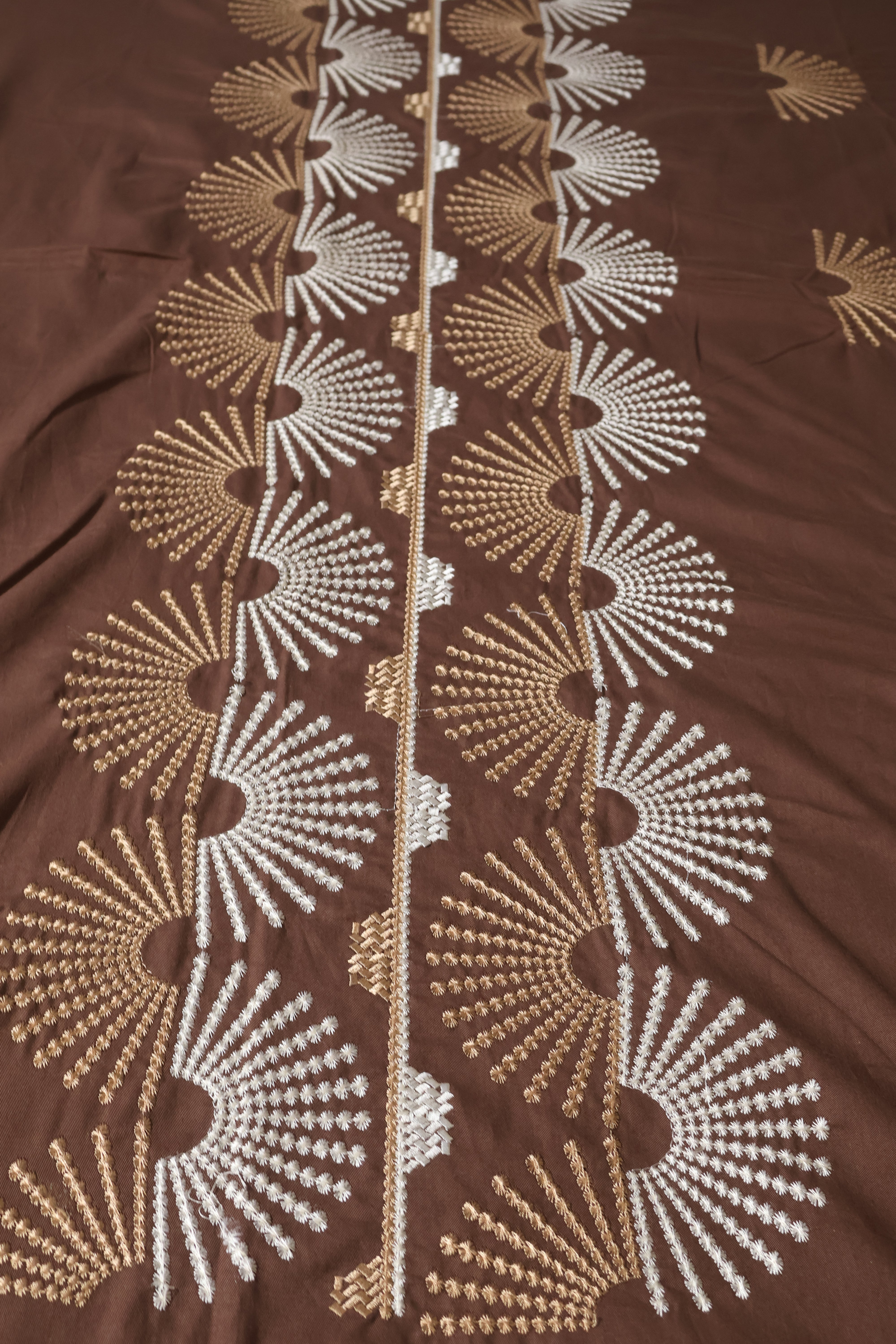 Bedsheets - King Machine embroidery bedsheets MEK