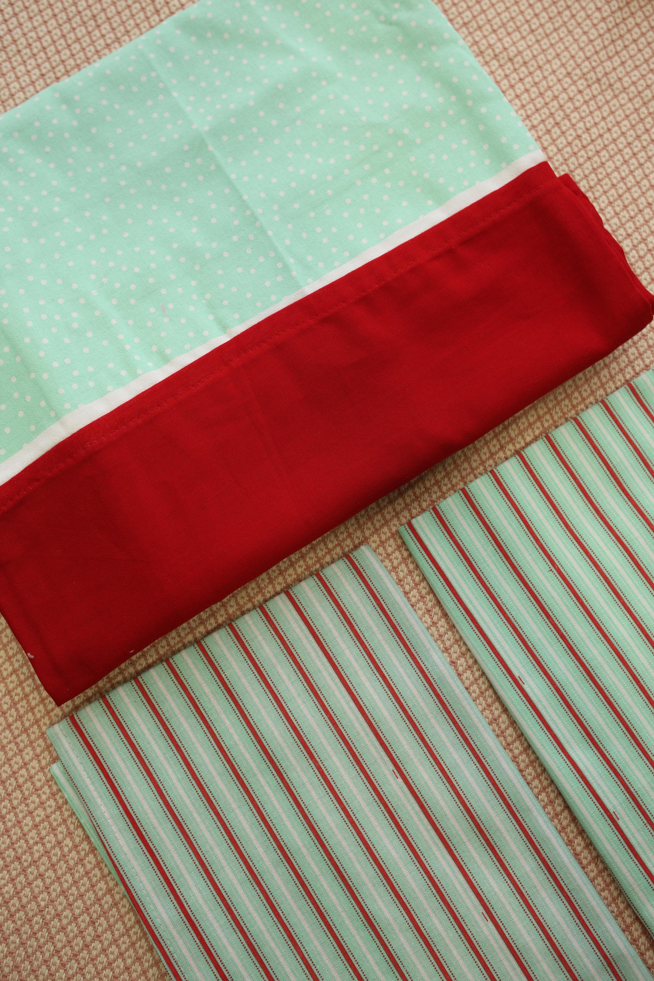 Bedsheets - Queen daily use border bedsheets