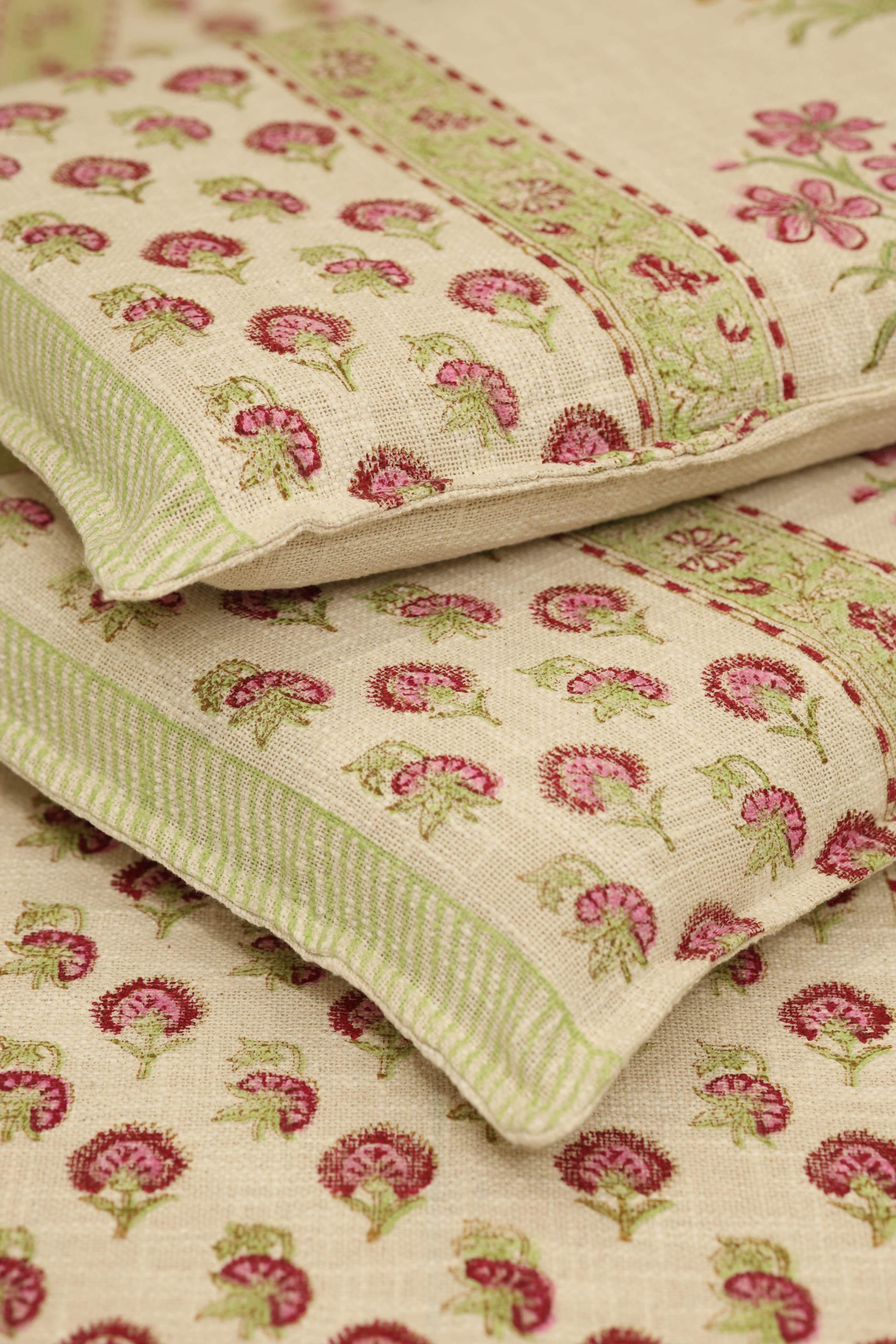 Spread : Handblock Jute Bedspread