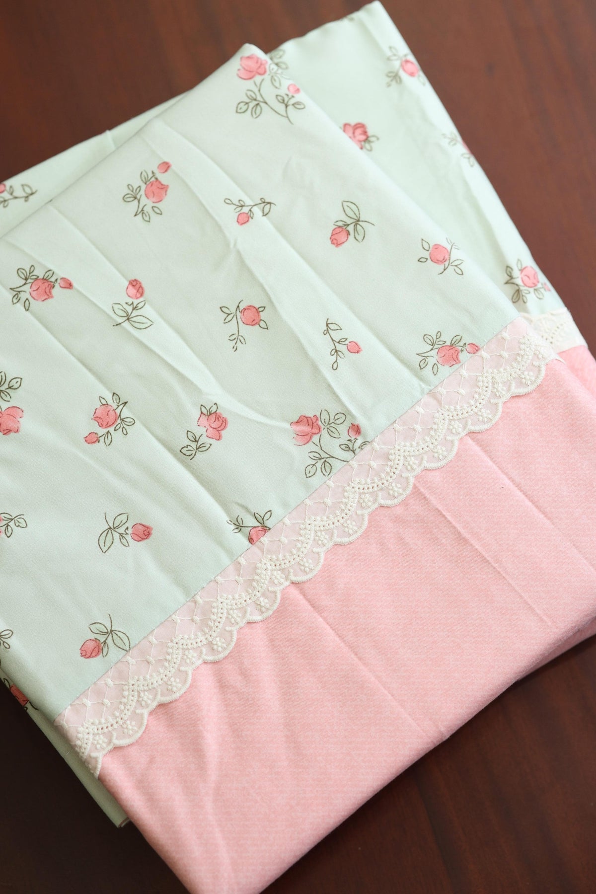 Bedsheets - Premium King soft cotton floral designer lace bedsheets Ruffles