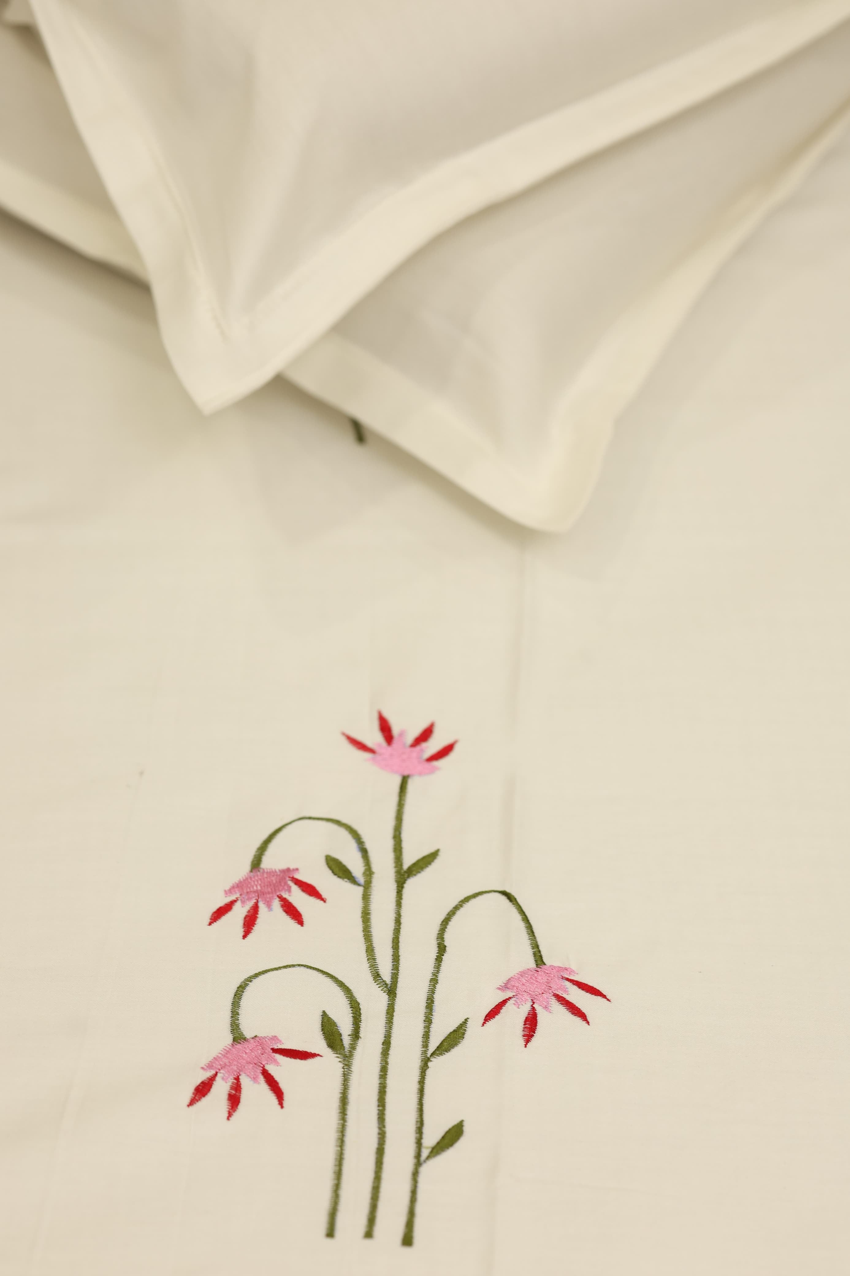 Bedsheets - King Premium Machine embroidery bedsheets MEK
