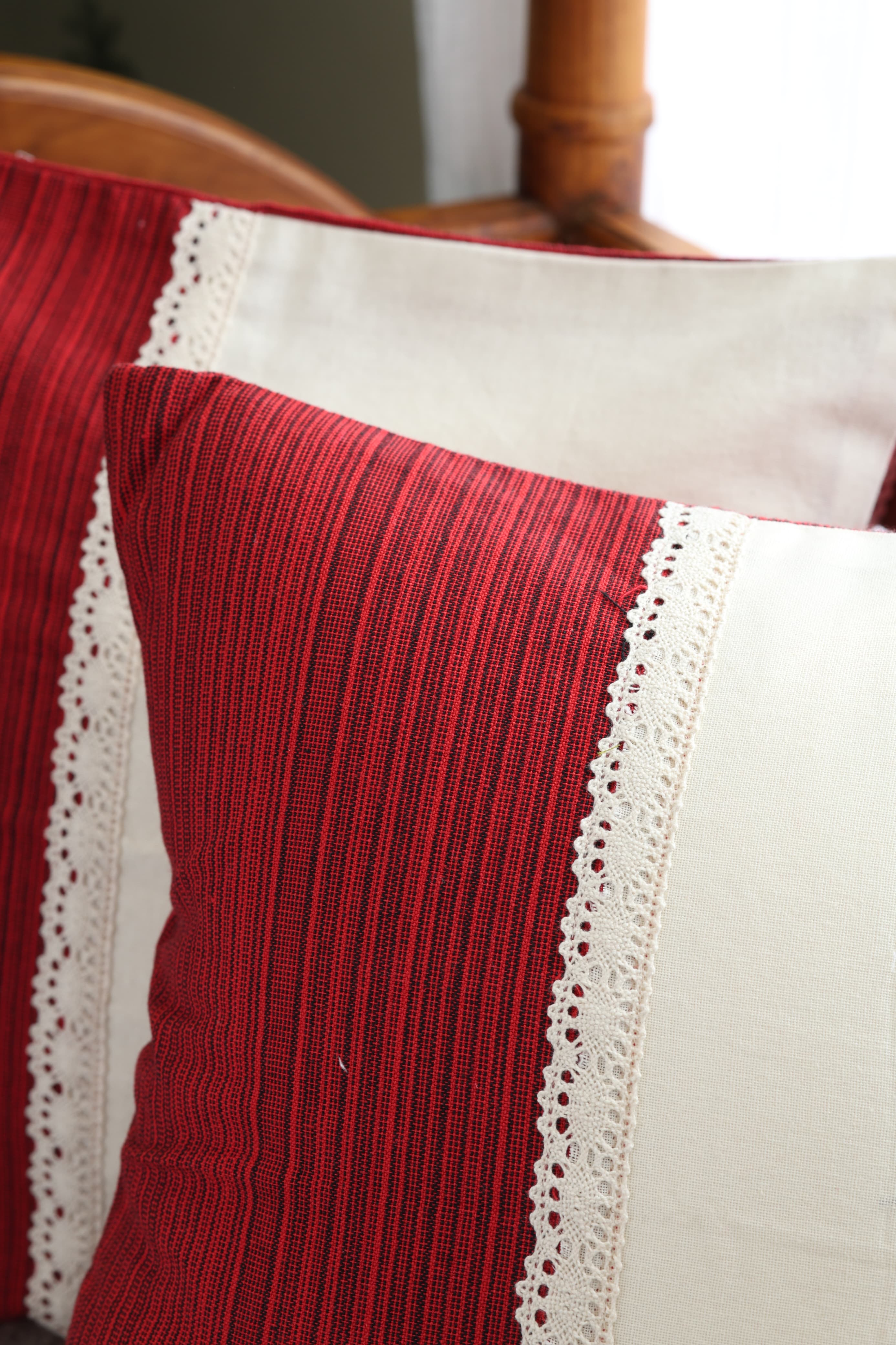 Cushion covers - Rose  Cross stitch embroidery - Xmas edition