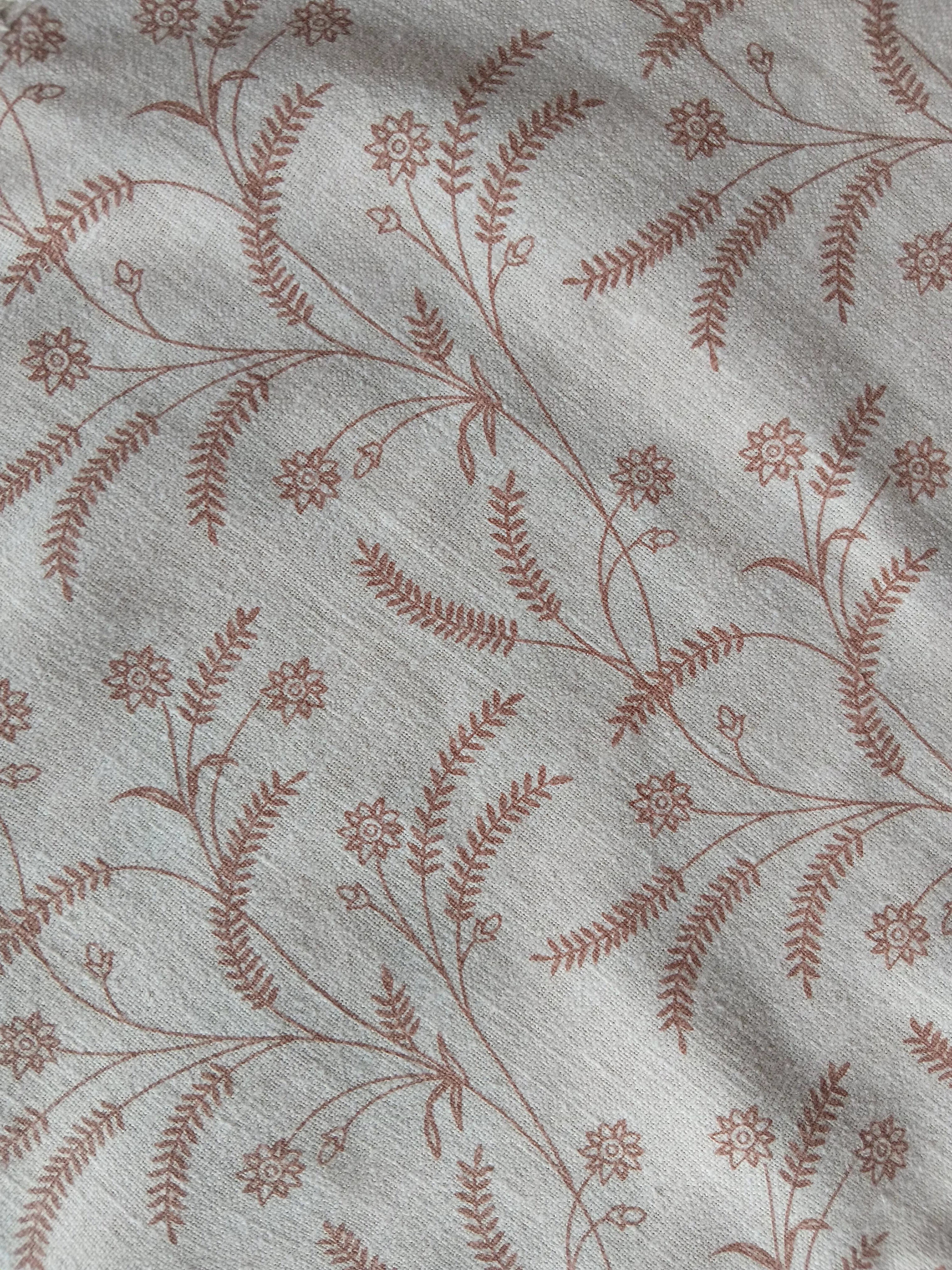 Table runners-8 seater