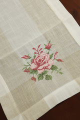 Table Runner - Cross stitch embroidery / Table centre