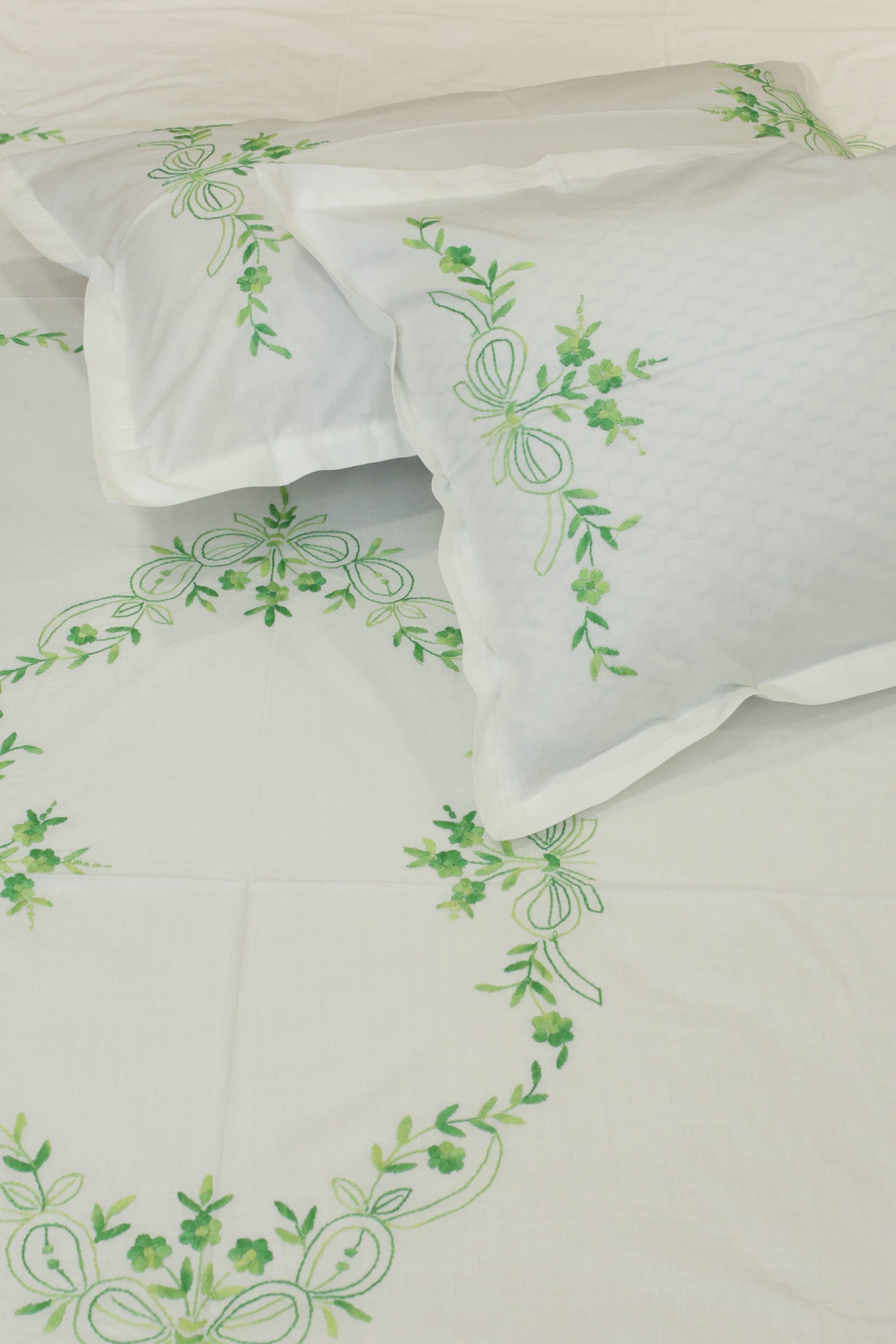 Premium Hand Embroidery Cotton King Size Bedsheet Set with 2 Pillow Covers HEK