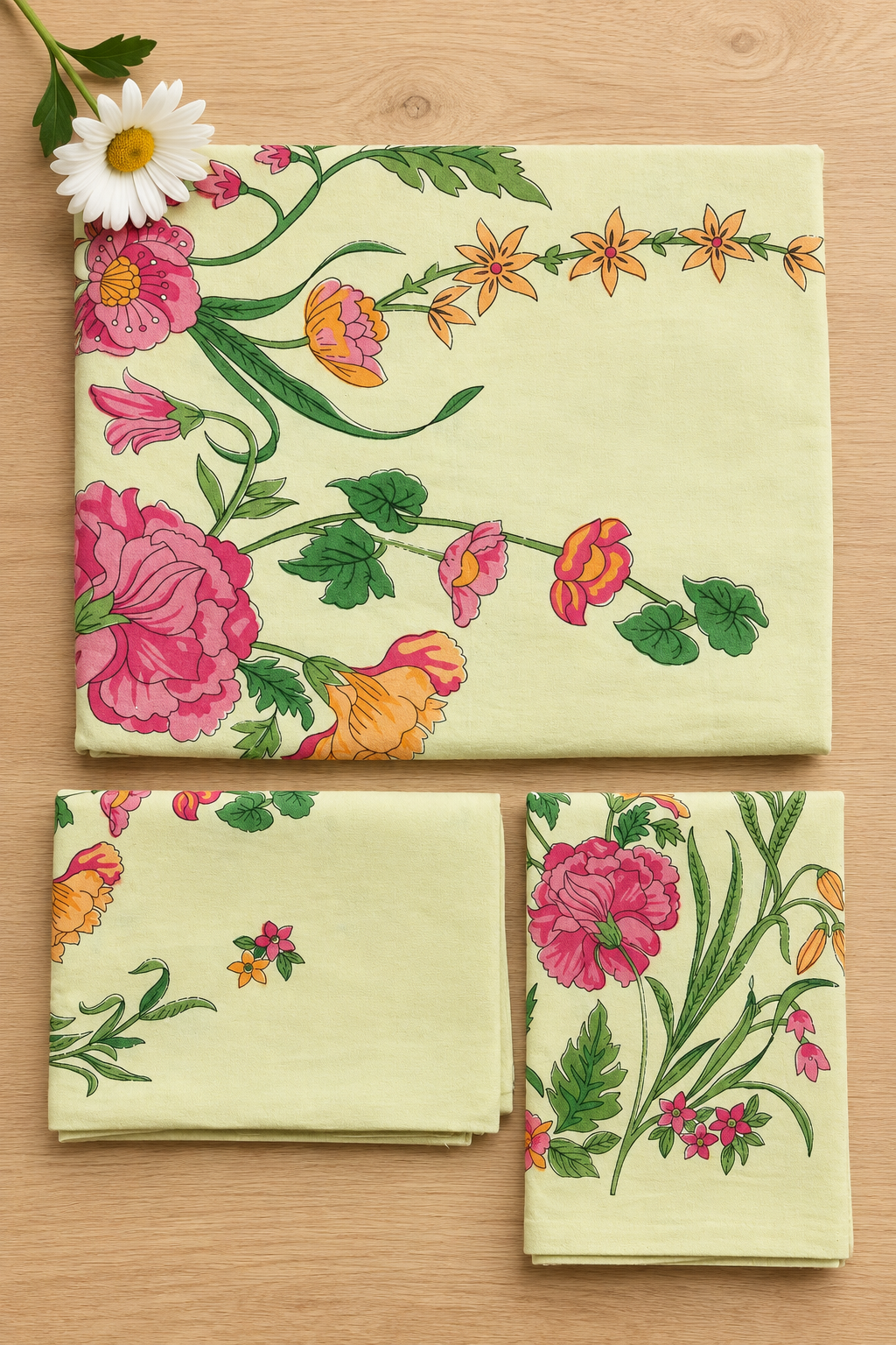 Bedsheets : Noor Bedsheet king size (Handblock)