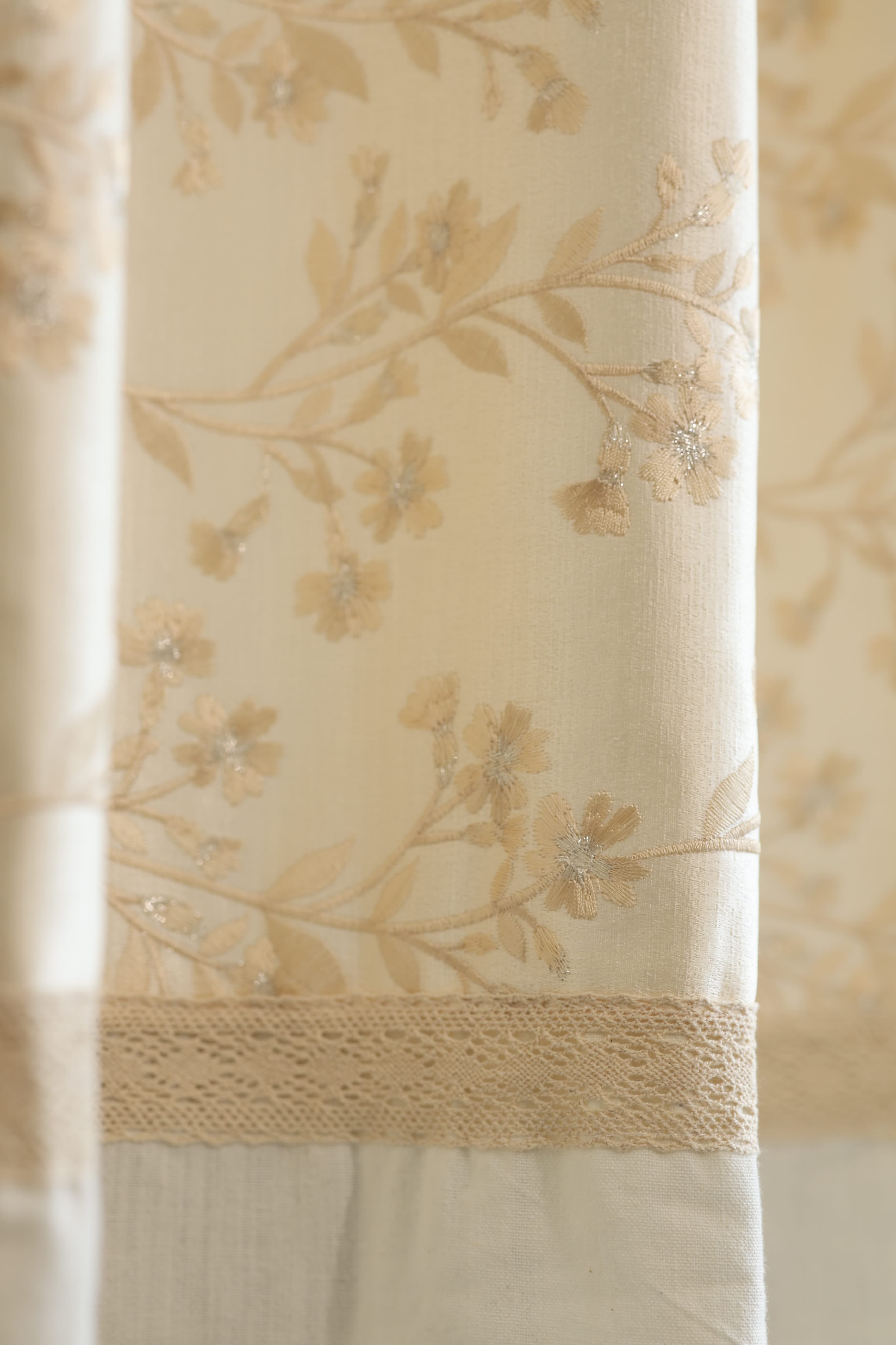 Curtains - Embroidery designer opaque curtains Vanilla leaves