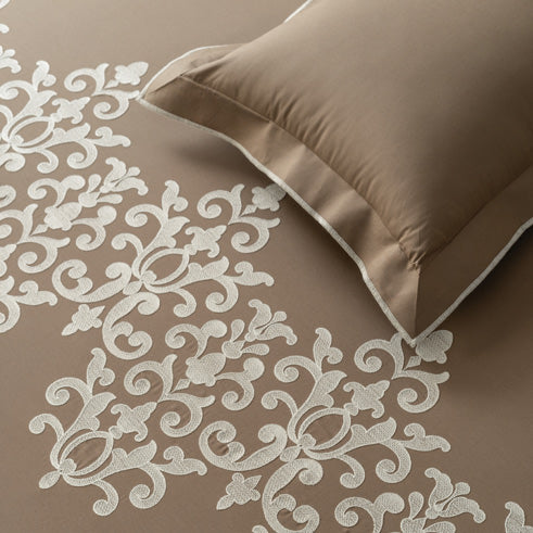 Bedsheets-Premium machine embroidered bedsheets