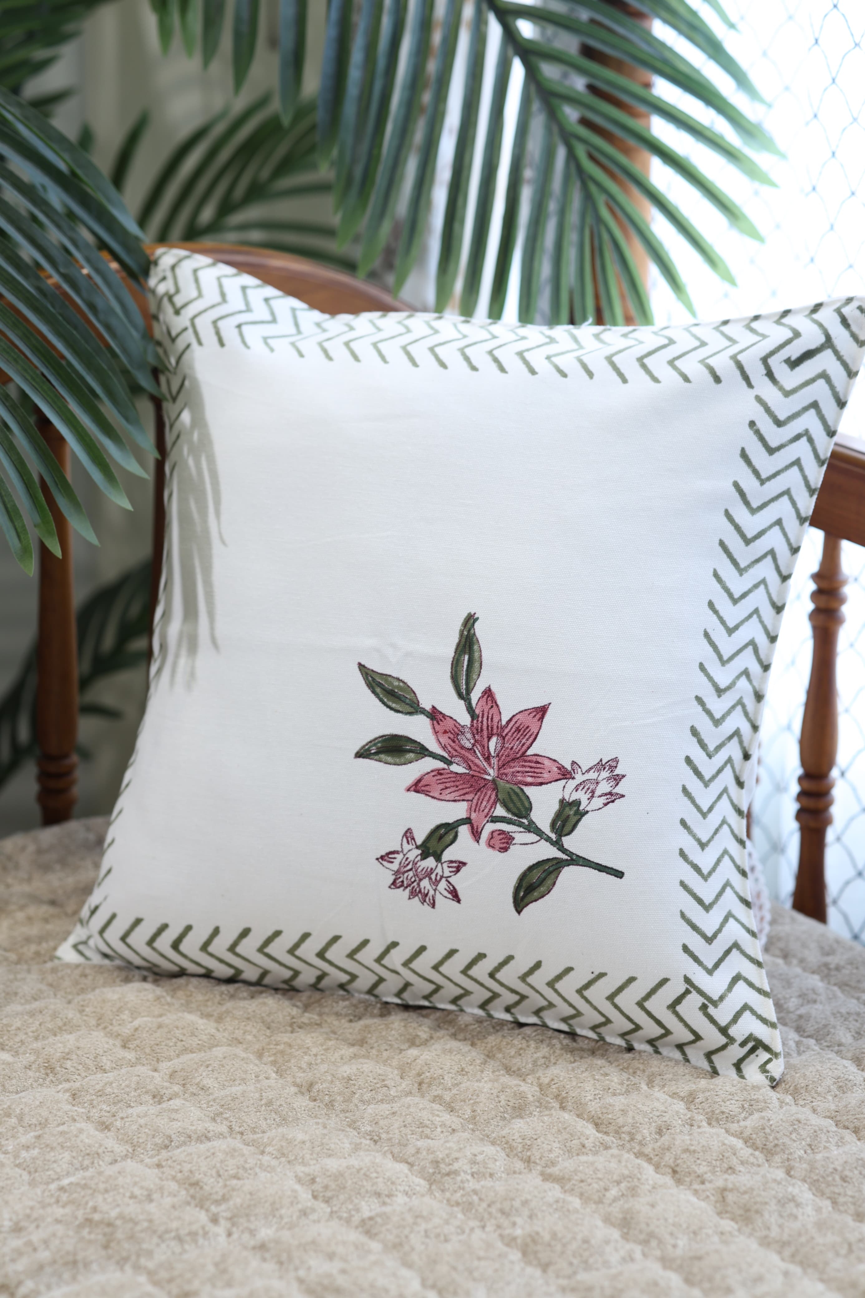 Handblock cushion cover 16×16 inches