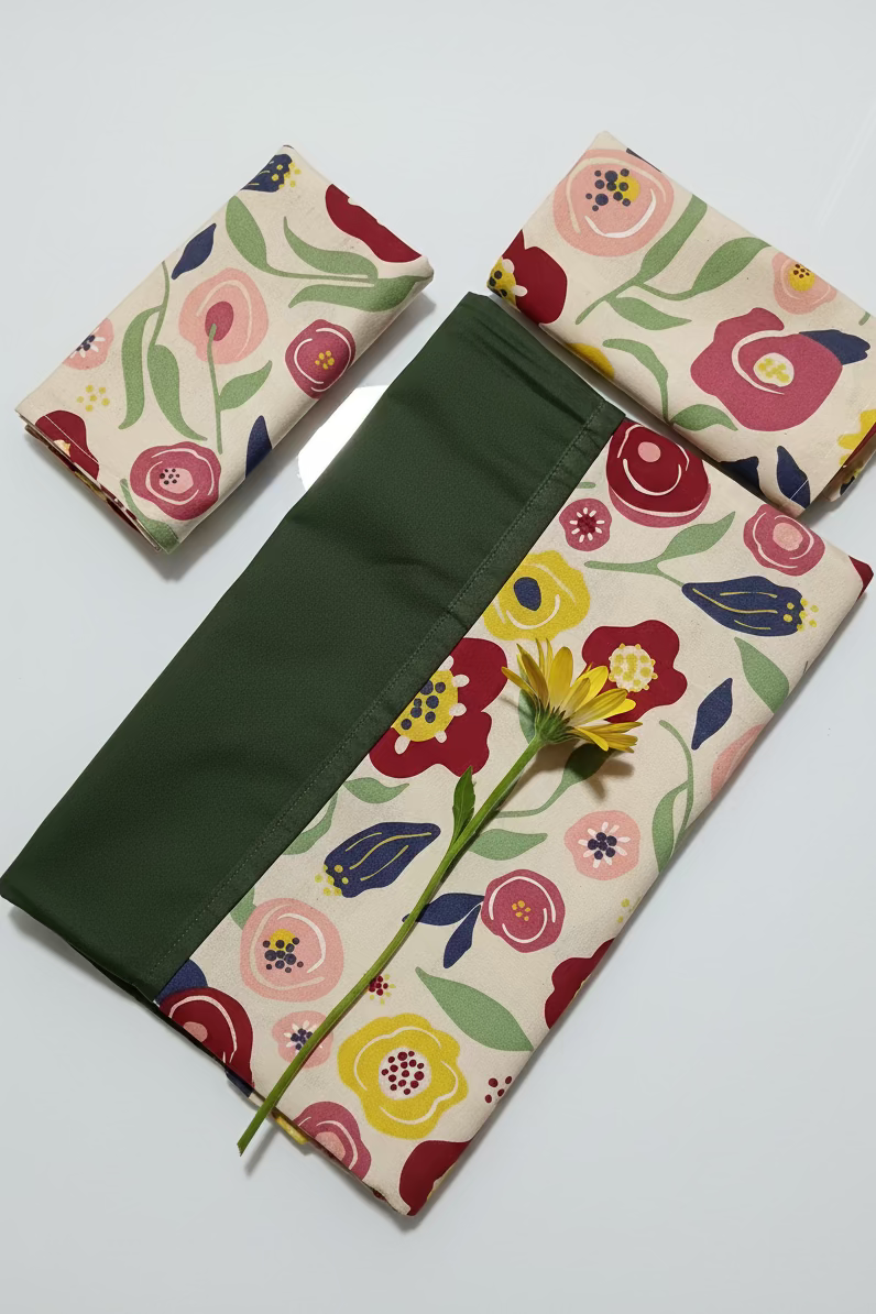 Bedsheets-Queen daily use border bedsheets