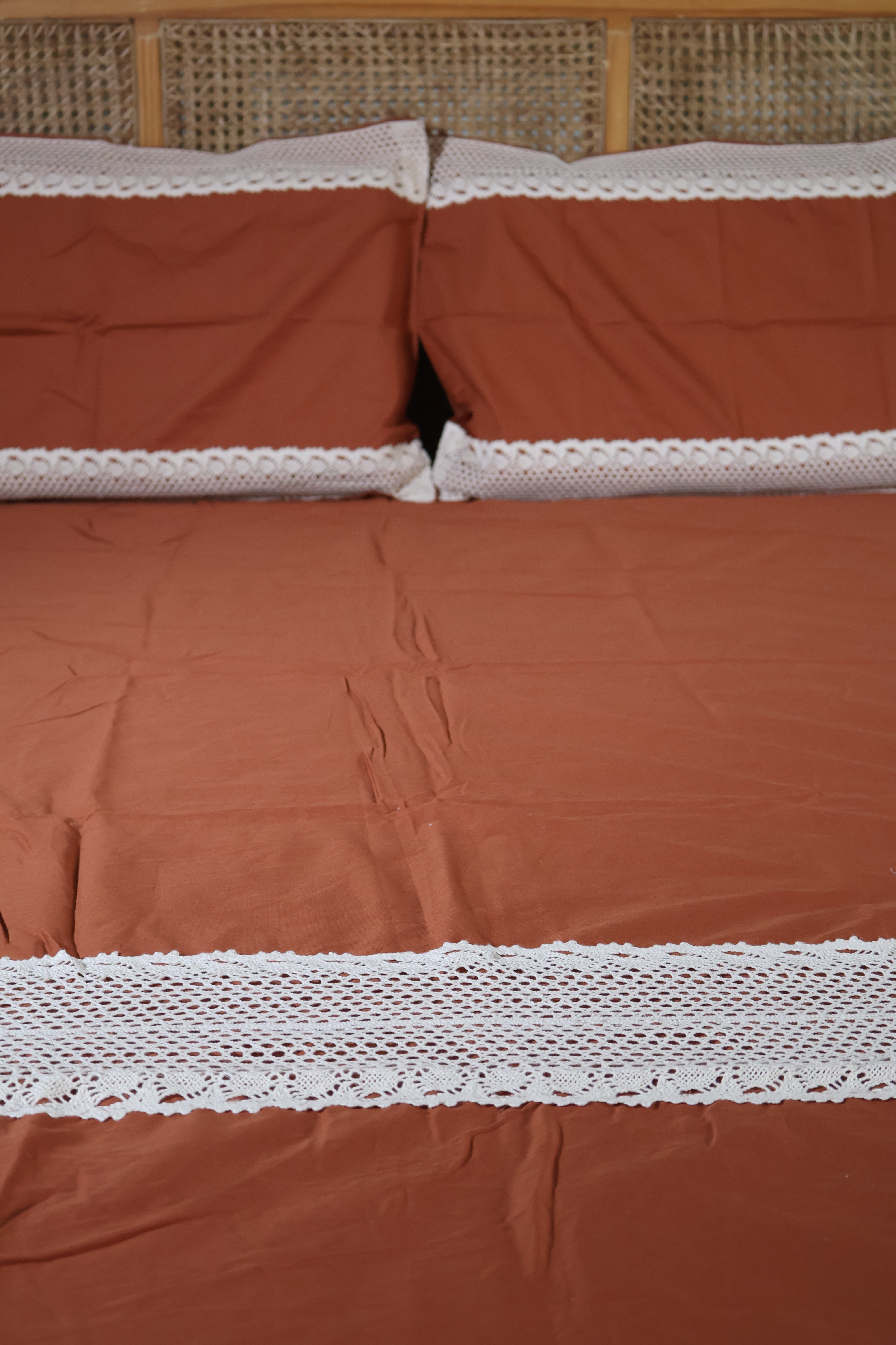 Bedsheets - Premium designer king bedsheets dd lace