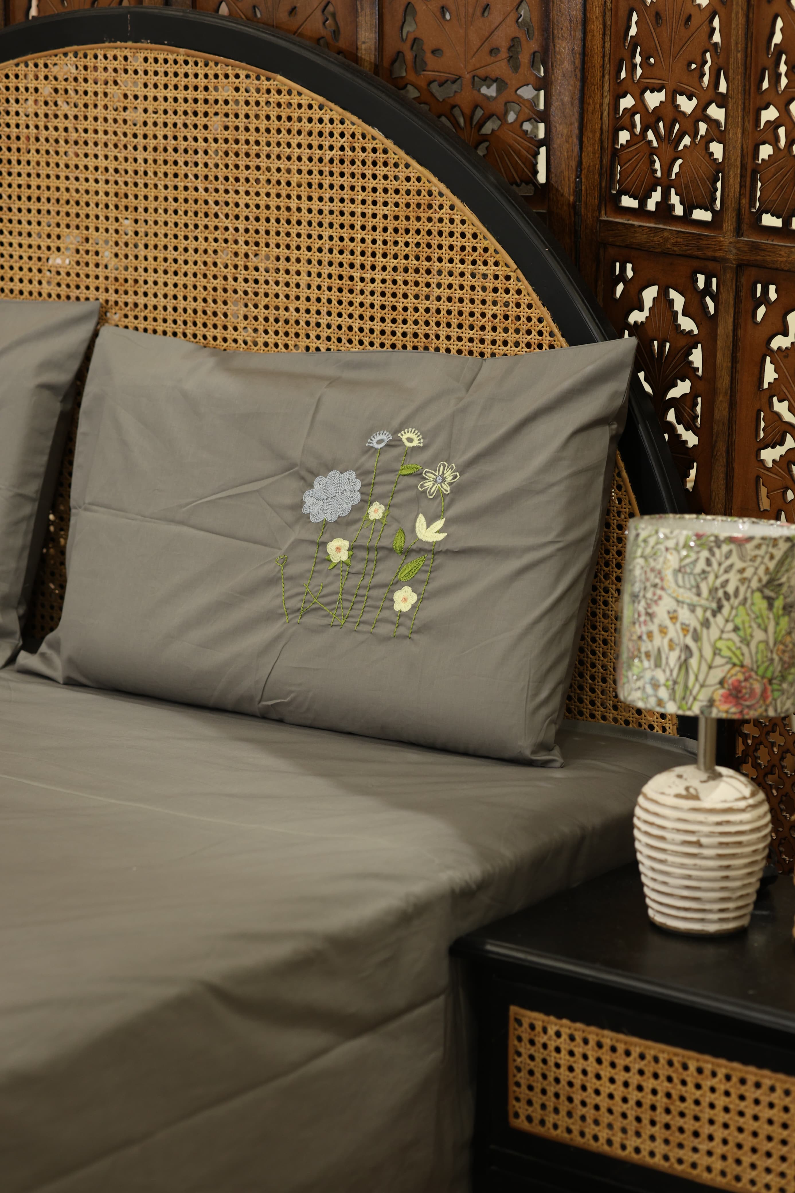 Premium Machine Embroidery Soft Cotton Queen Bedsheet Set - Grey