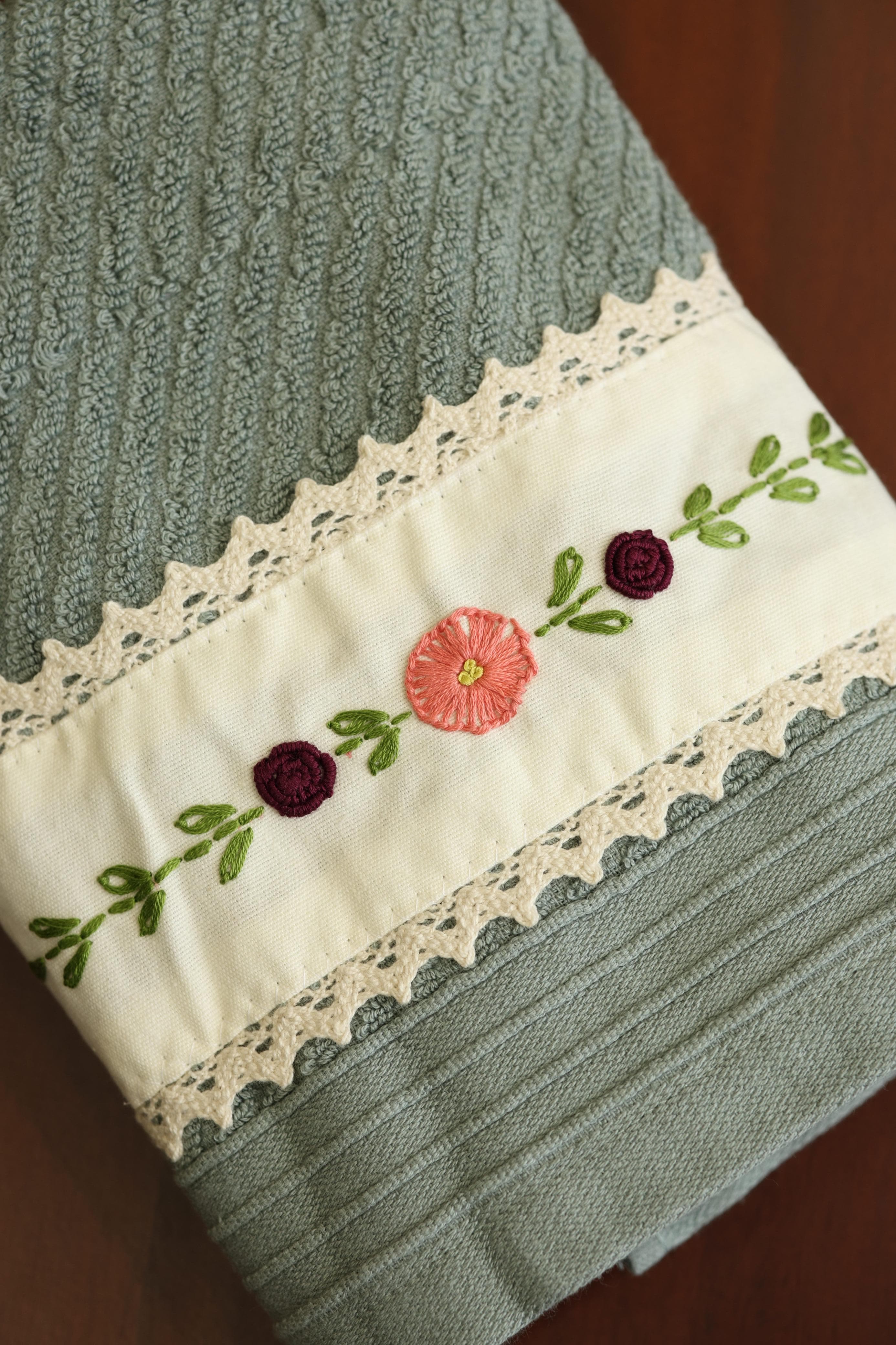 Towels : Embroidery Turkey towels