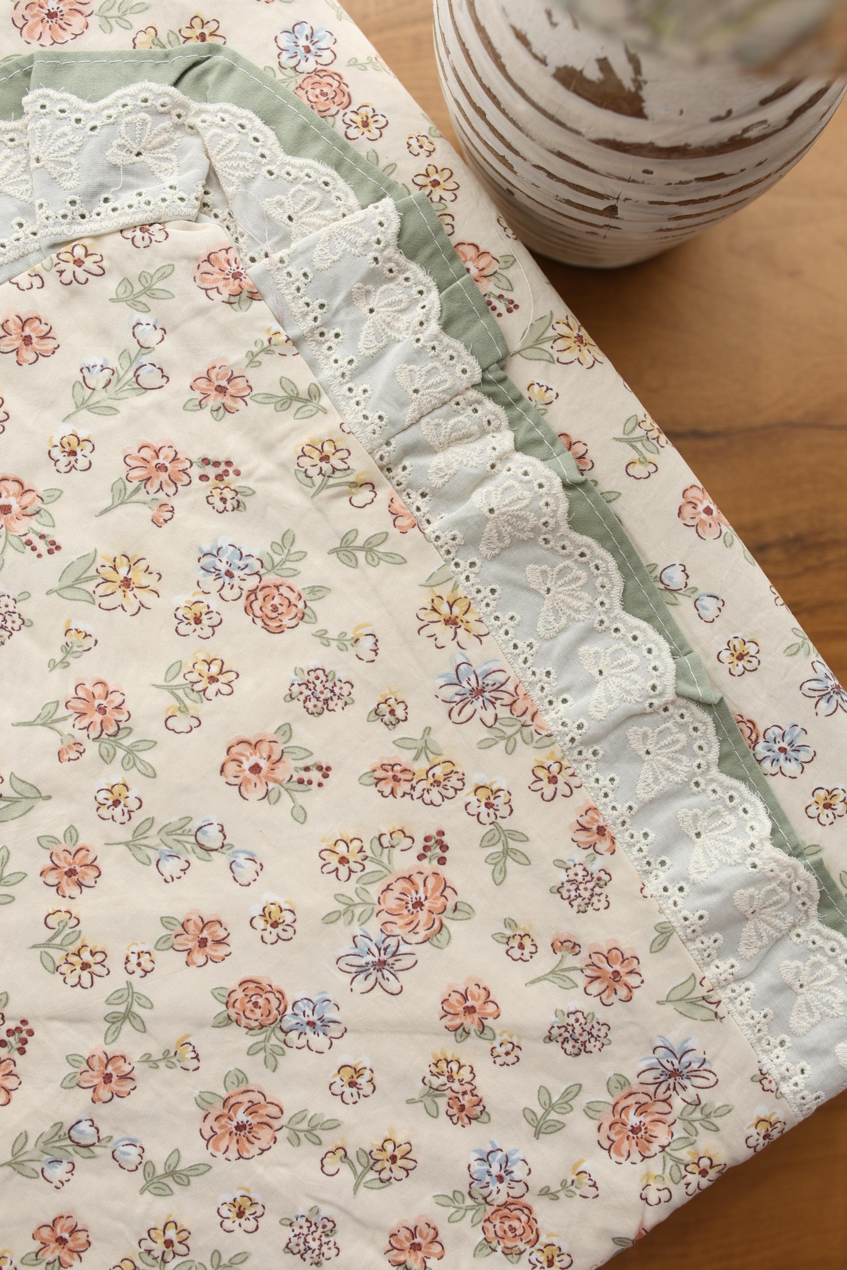 Bedsheets - Premium King soft cotton lace bedsheets majestic