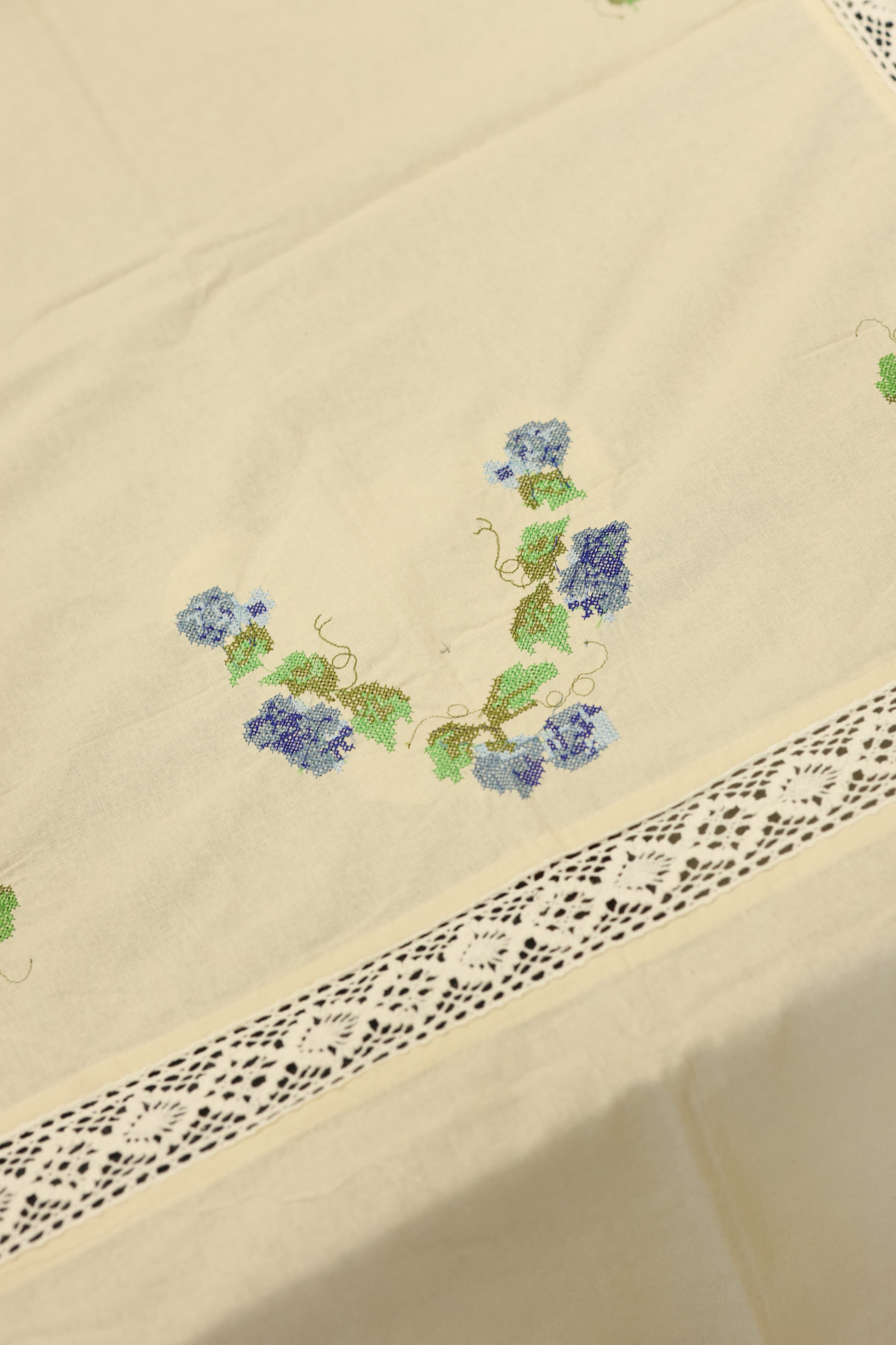 Table cloths-8 seater cross stitch embroidered