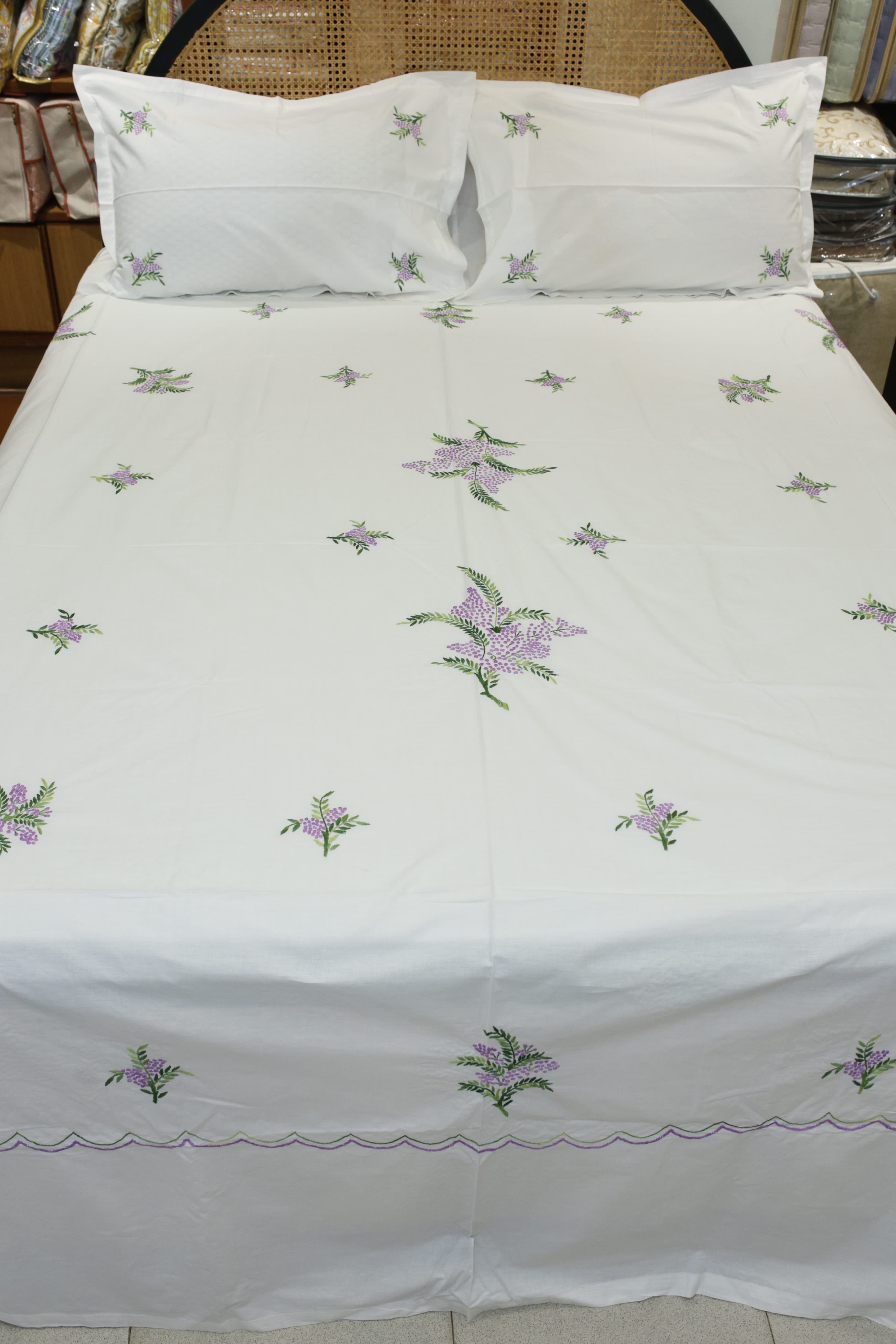 Premium Hand Embroidery Cotton King Size Bedsheet Set with 2 Pillow Covers HEK