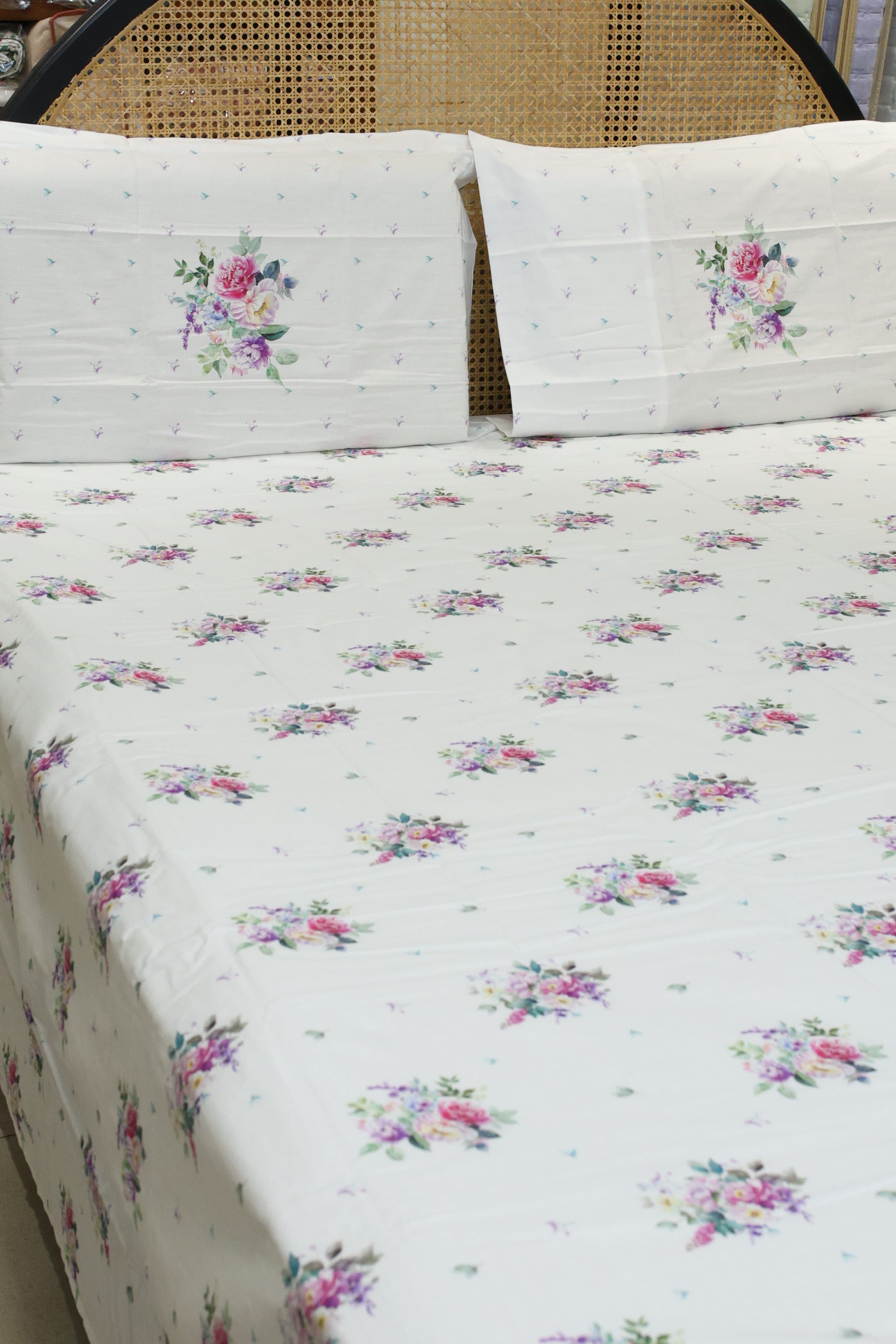 Bedsheets - King premium soft cotton bedsheet Digital Print DD   VATIKA