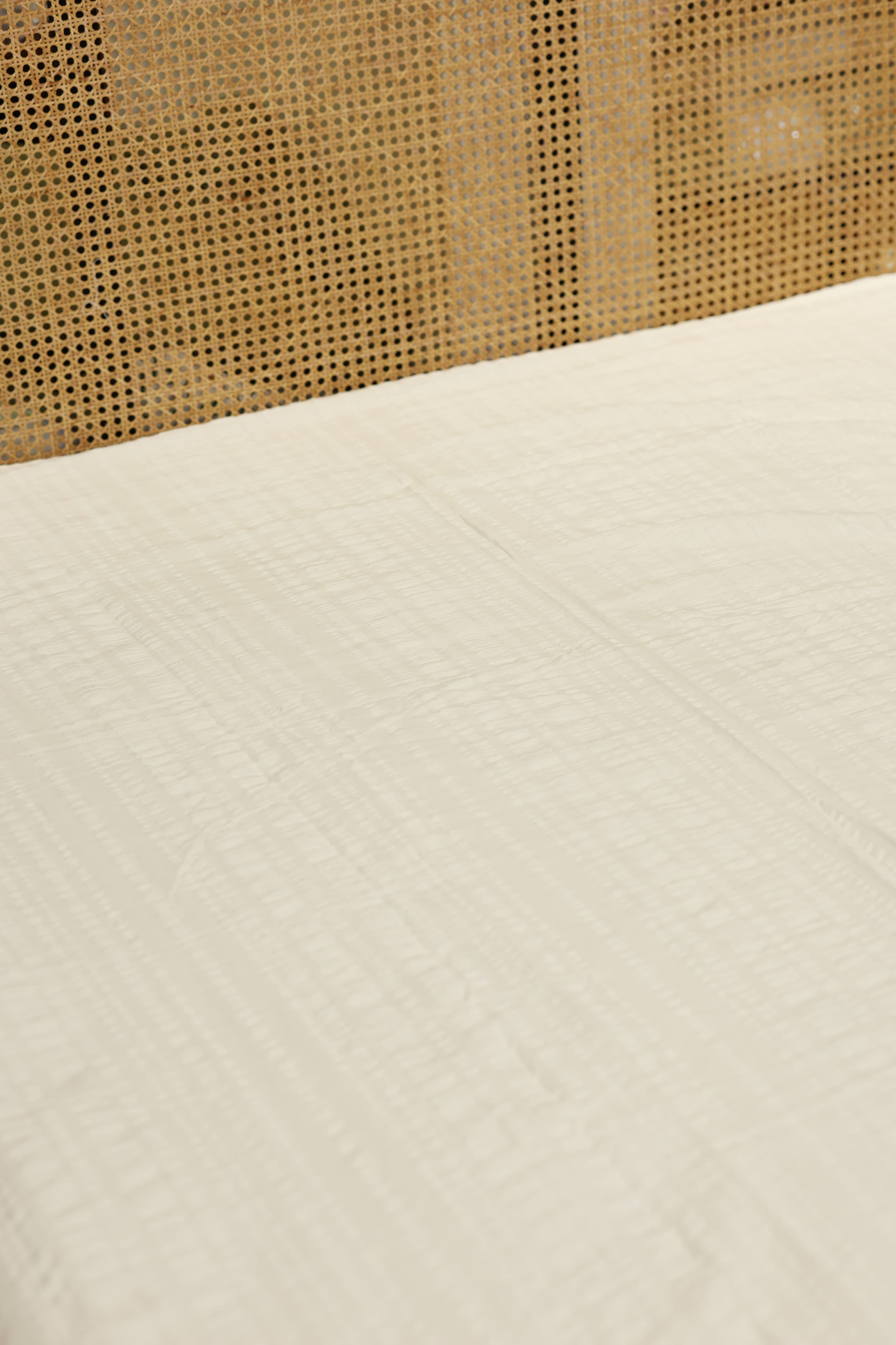 Bedspread - King size white colour