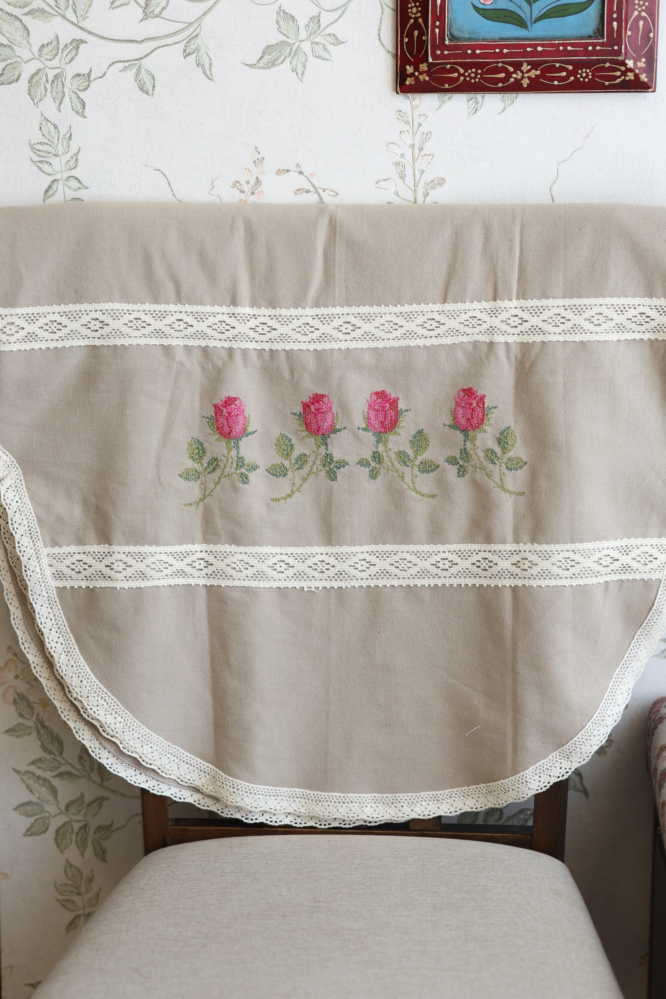 Chair / sofa back - cross stitch embroidery 3+2
