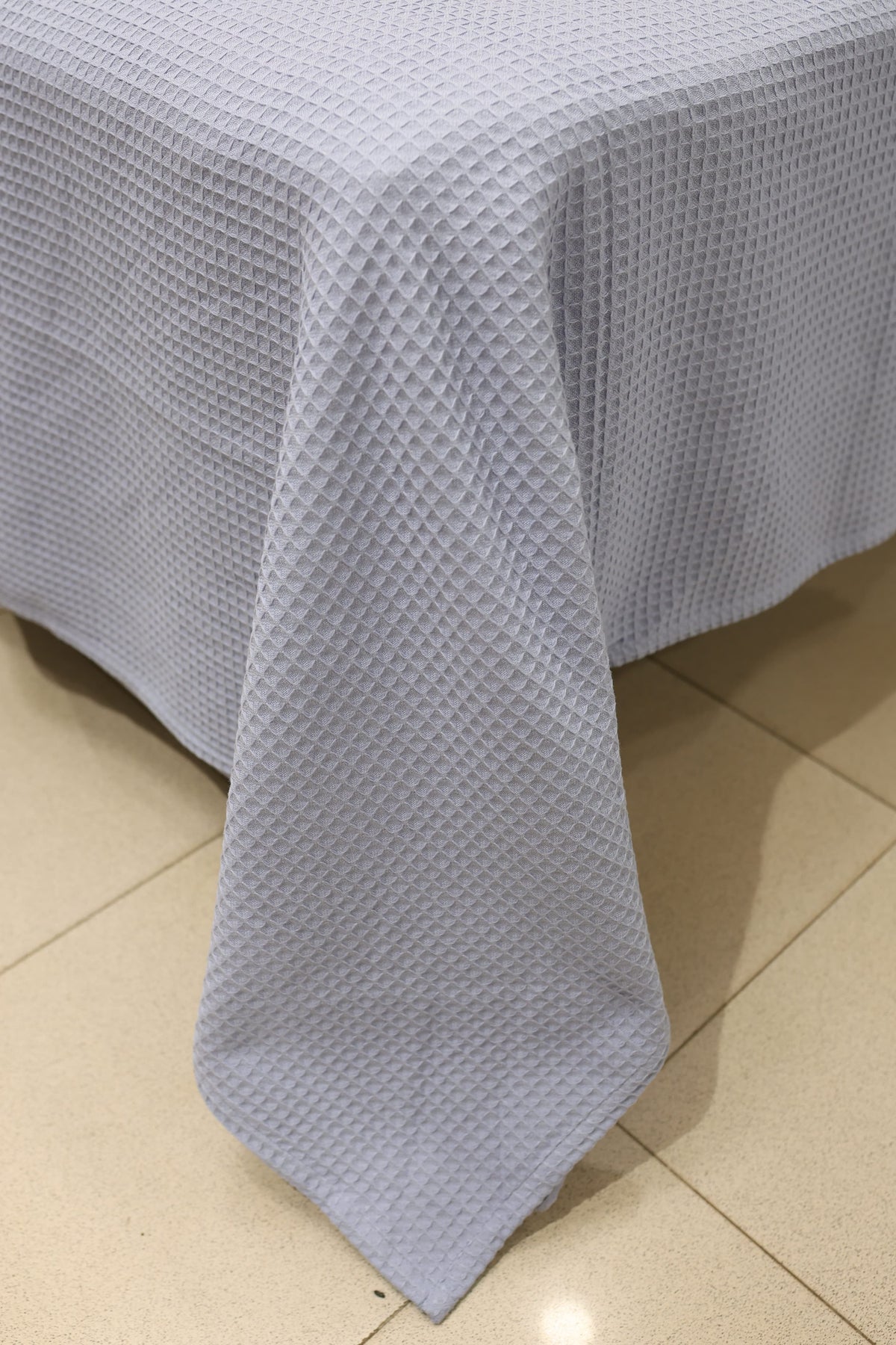 Bedspread queen honey comb