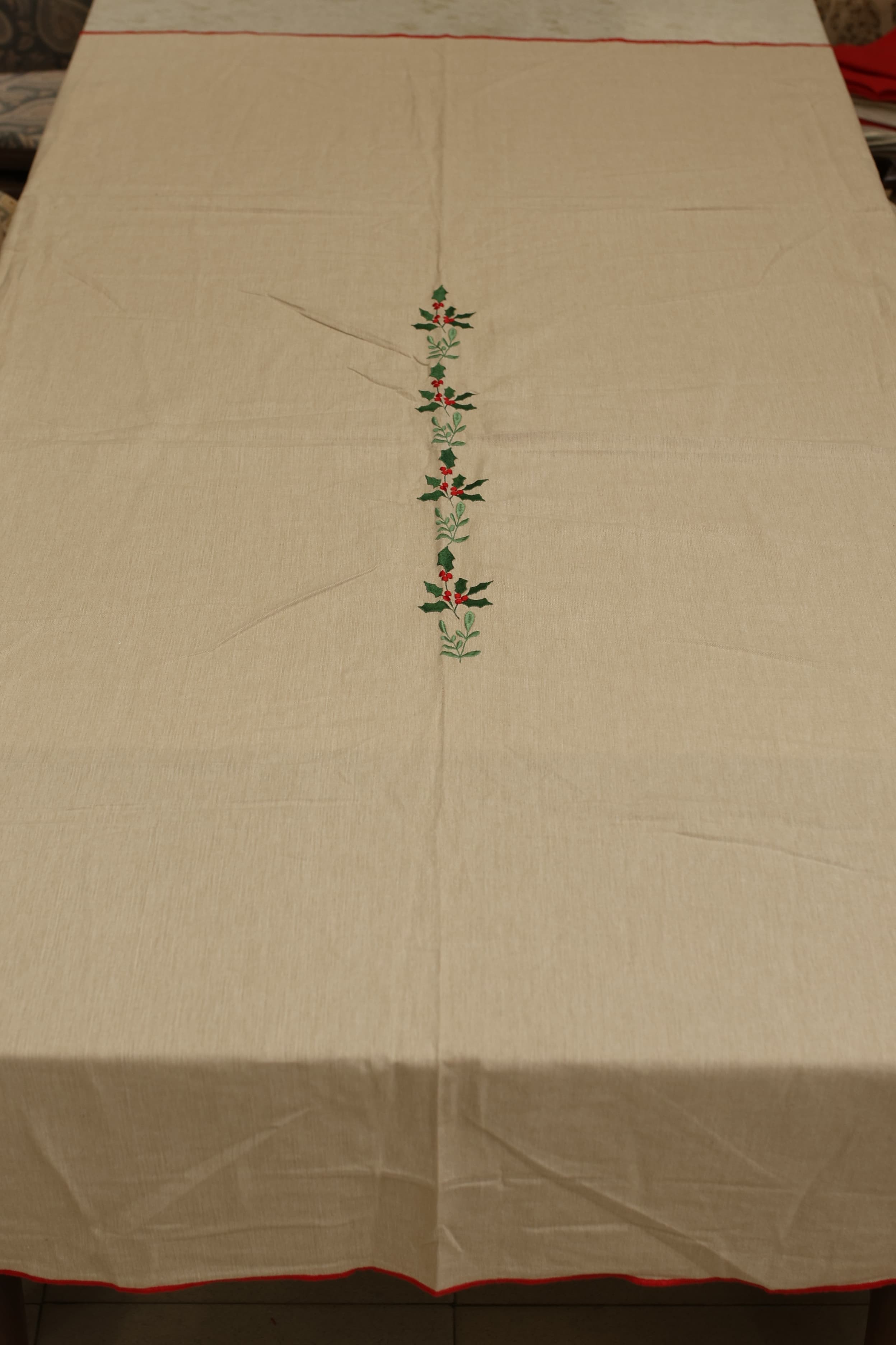 Table cloths - 6 seater Xmas edition