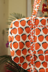 Bags :Quilted duffle bags