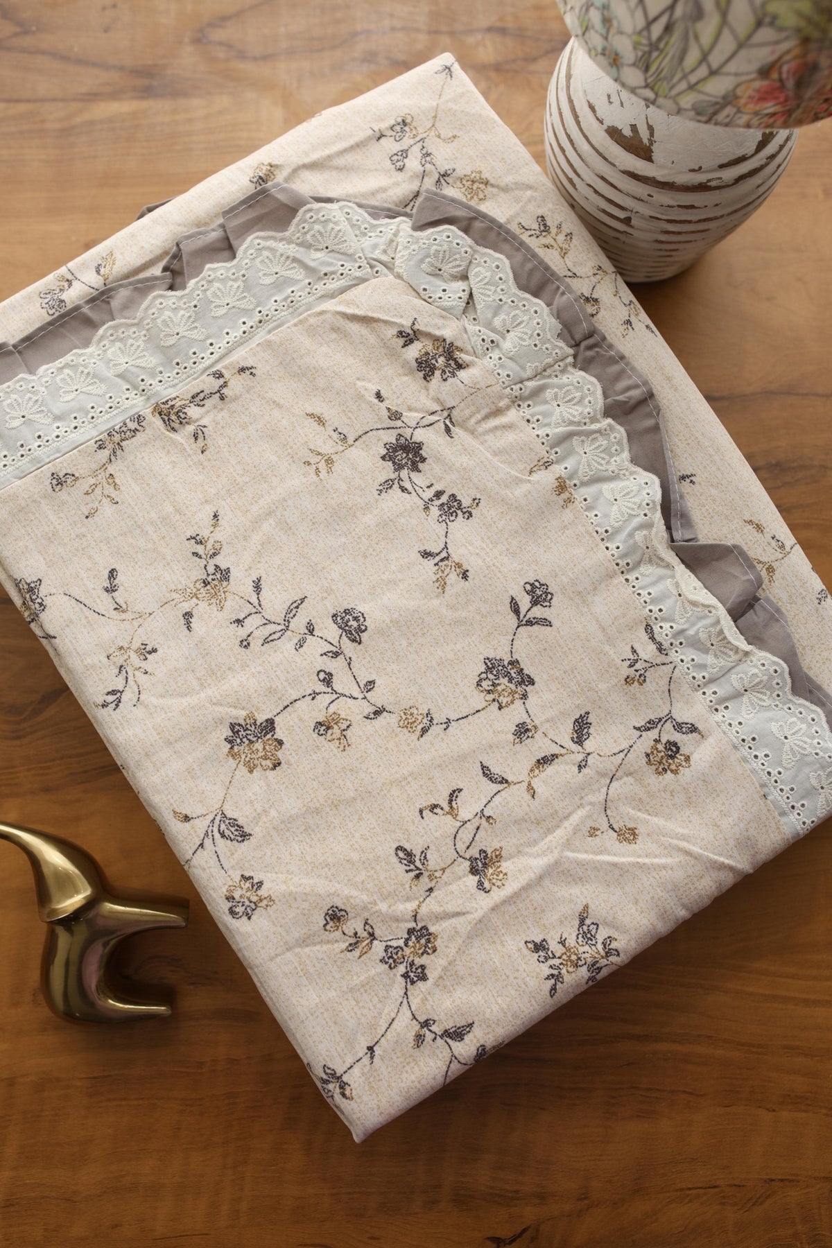 Bedsheets - Premium King soft cotton lace bedsheets majestic