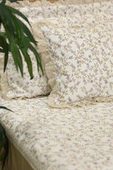 Bedsheets - Premium king floral printed lace bedsheet with cushion covers rose bud