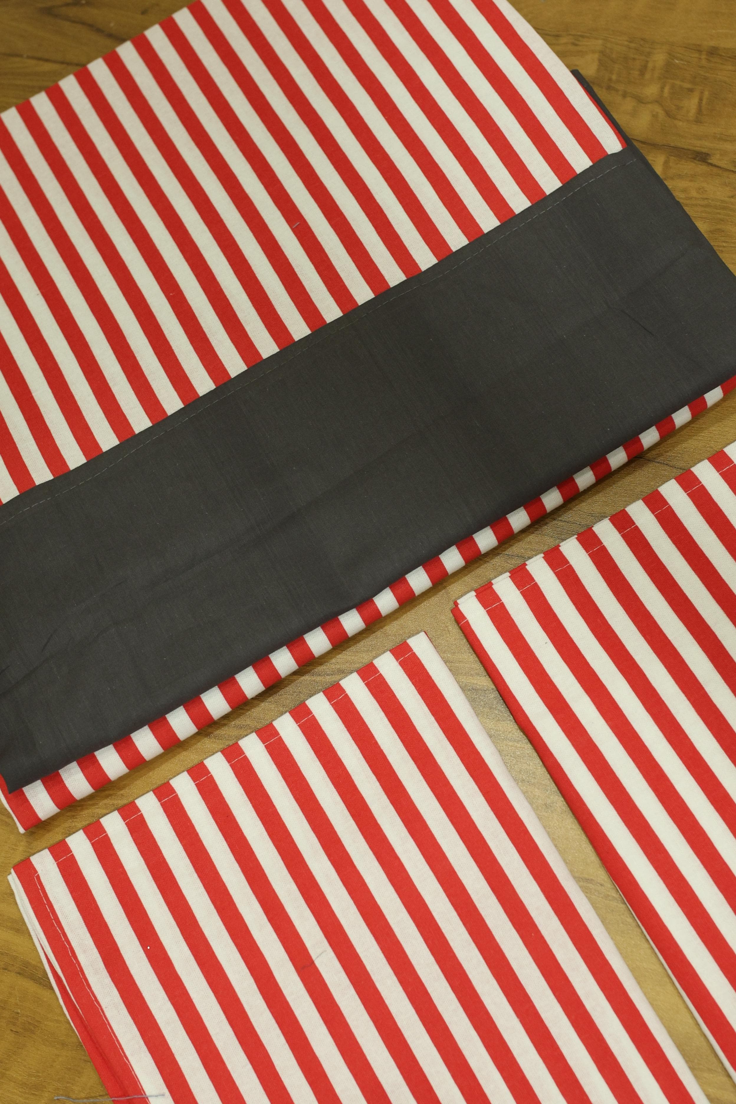 Bedsheets - Queen daily use border bedsheets