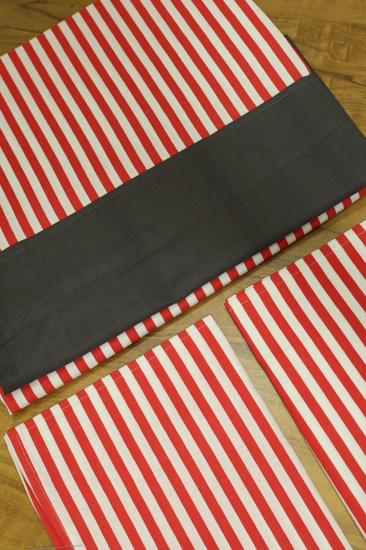 Bedsheets - Queen daily use border bedsheets