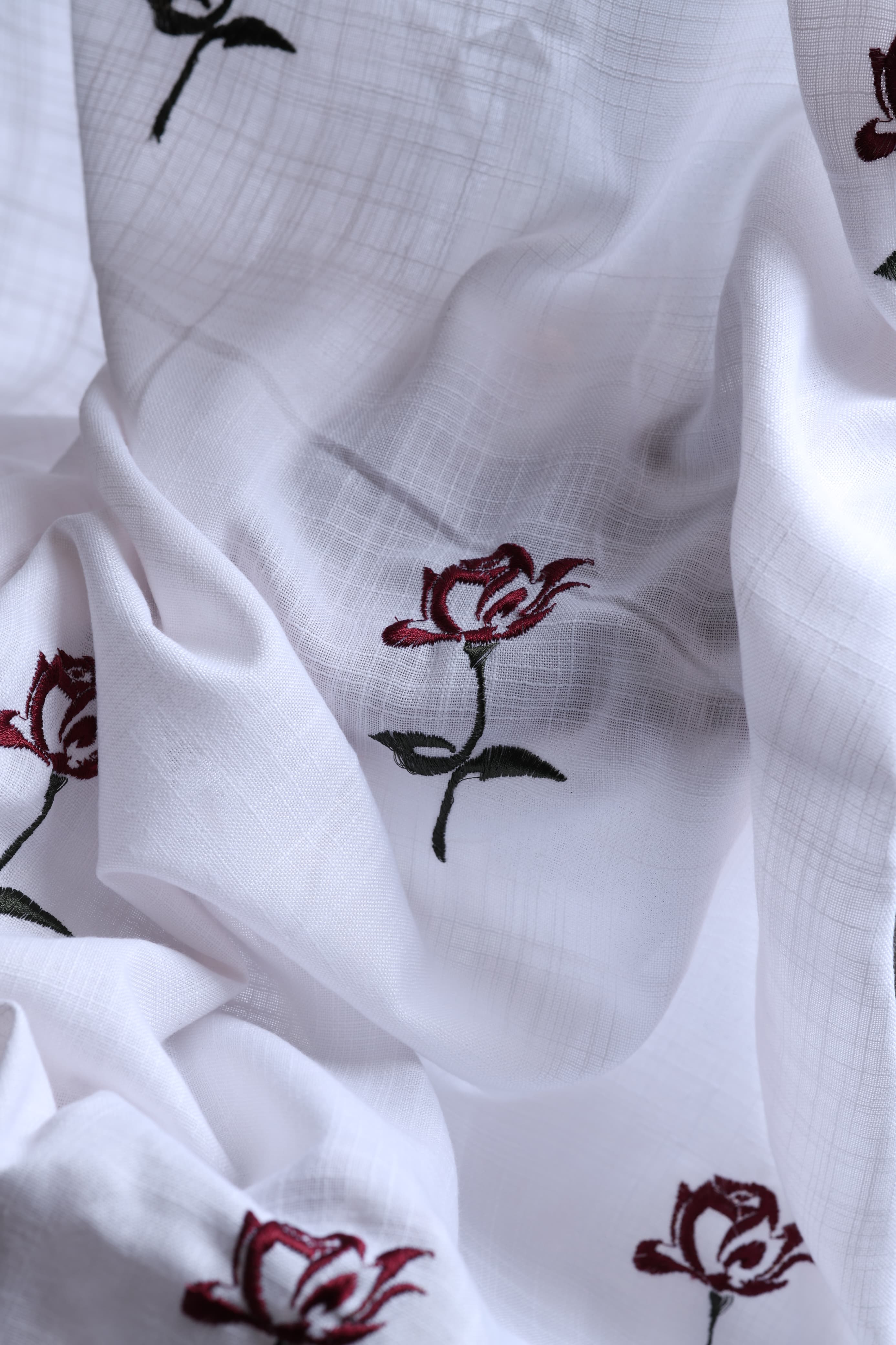 Curtains - Embroidery Semi transparent curtains LINEN Bud (pink base)