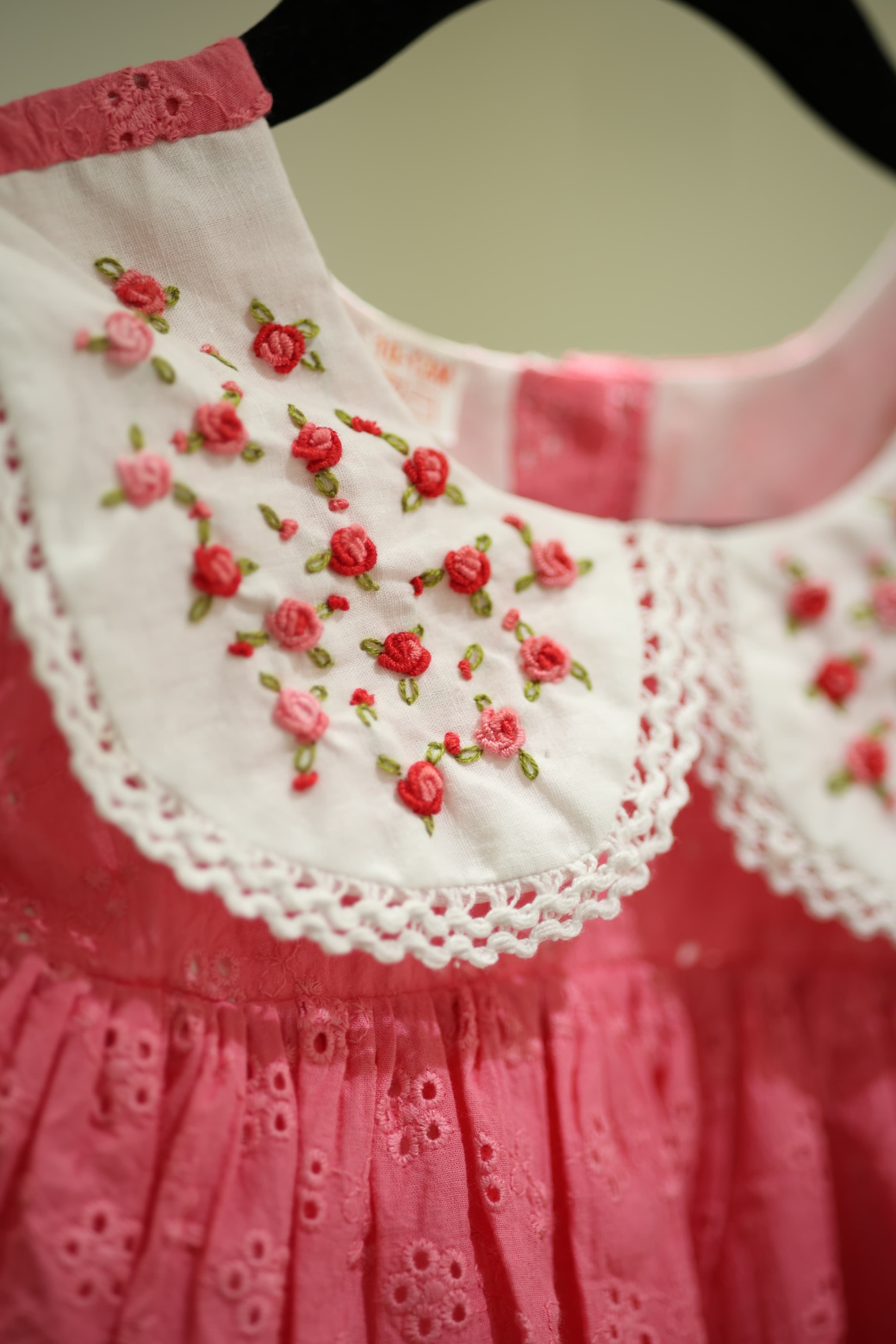 Kids dress - Hakoba with embroidery 10-12 months