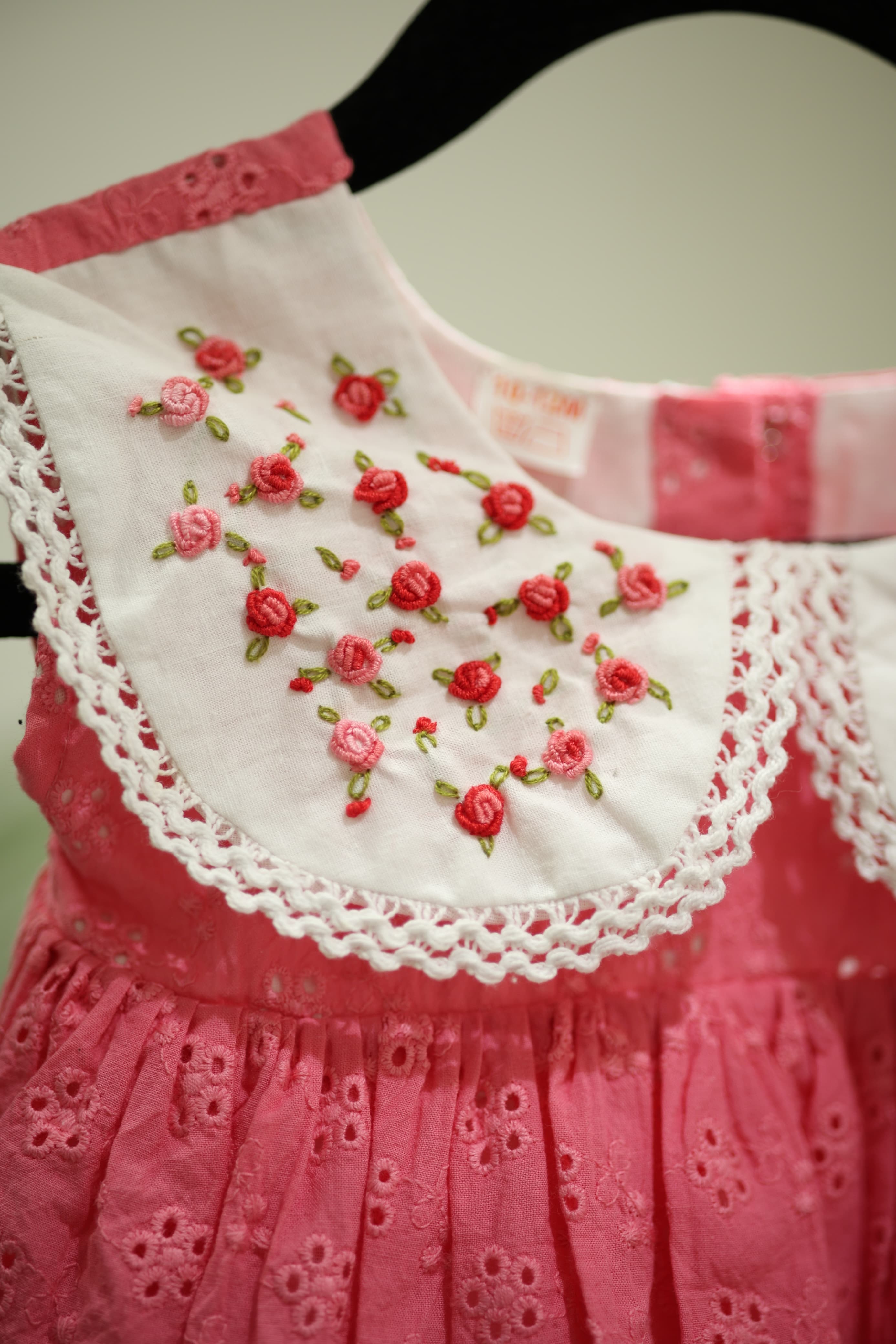 Kids dress - Hakoba with embroidery 10-12 months