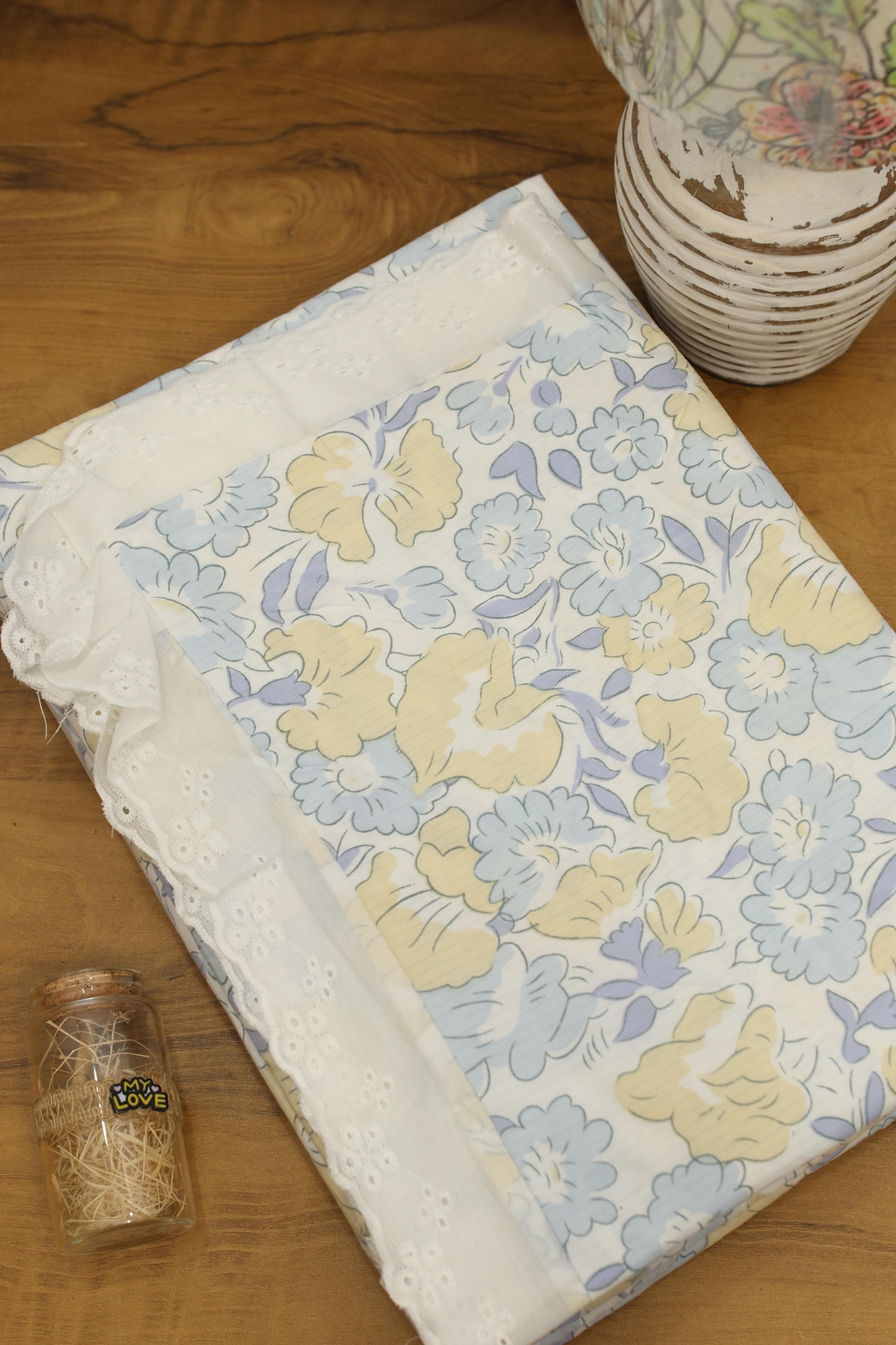 Bedsheets - King soft cotton lace bedsheets majestic Reva