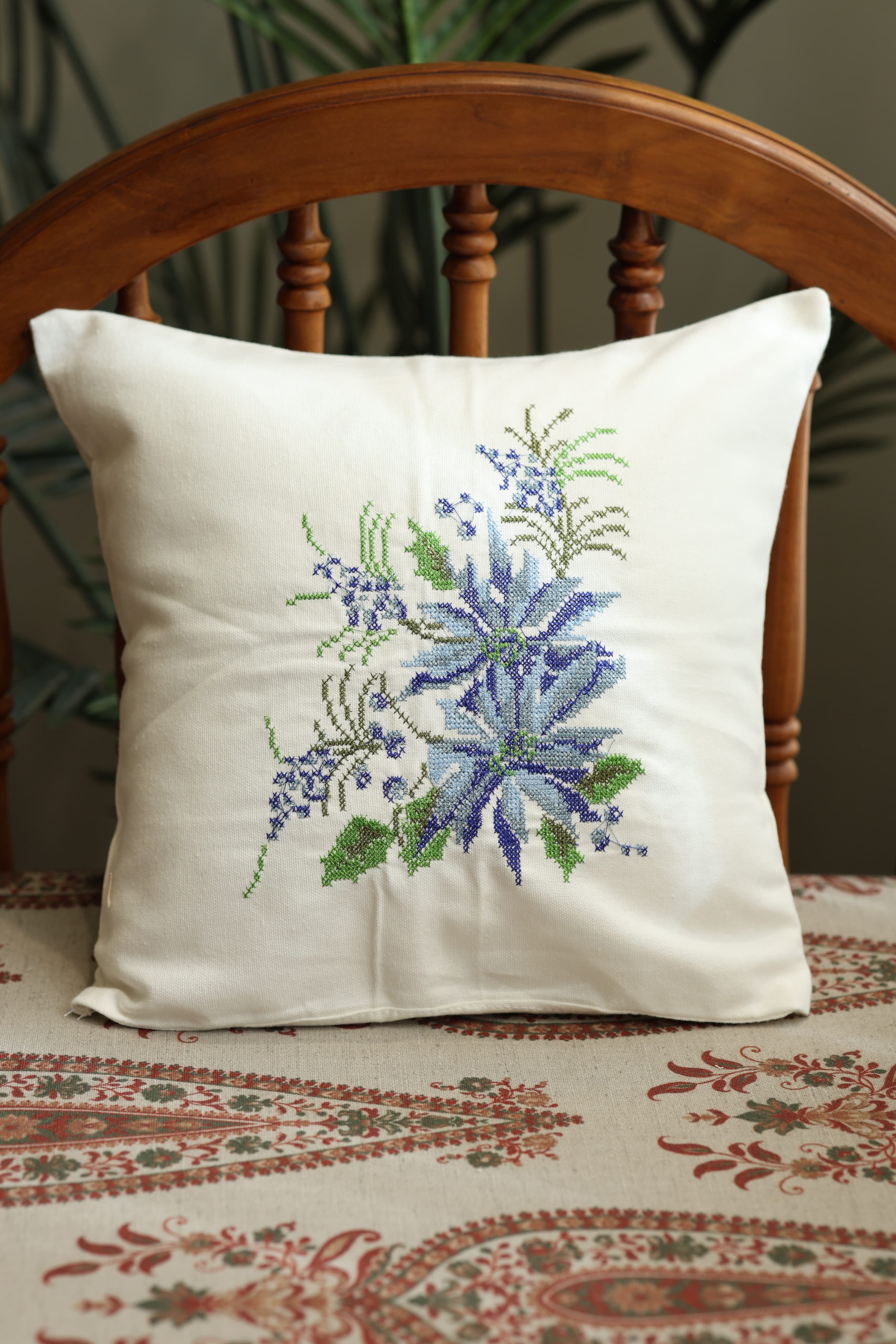Cushion covers - 12*12 inches cross stitch embroidery
