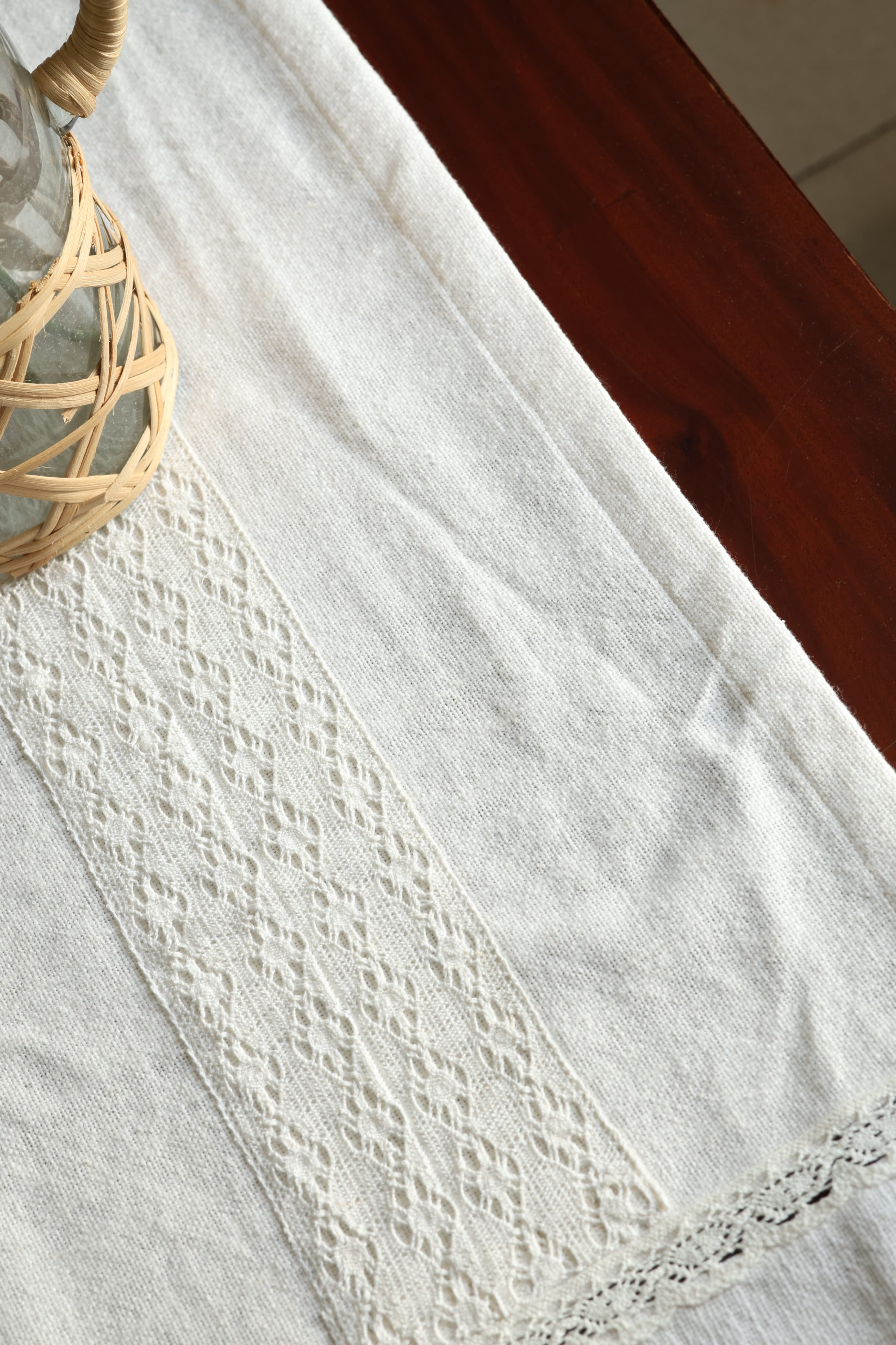 Table runners - 8 seater embroidery