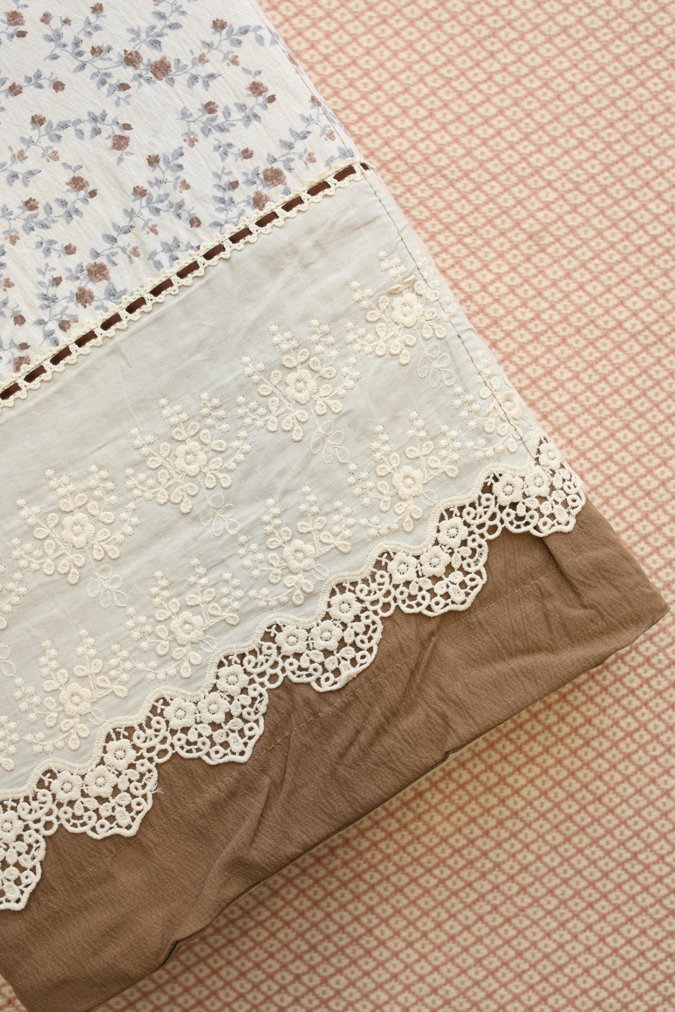 Bedsheets - Premium King soft cotton lace bedsheets majestic