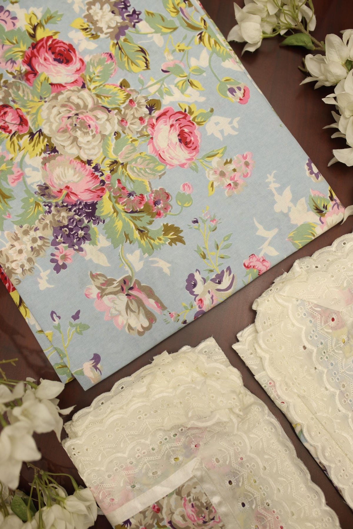 Bedsheets - King anokhi print lace bedsheets