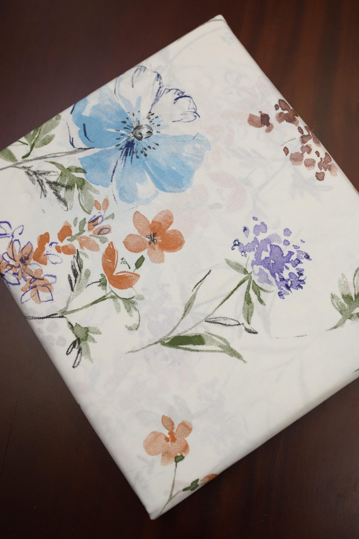 Bedsheets - Queen premium soft cotton bedsheet Digital print DD (cresta) 2.24*2.54 mtr