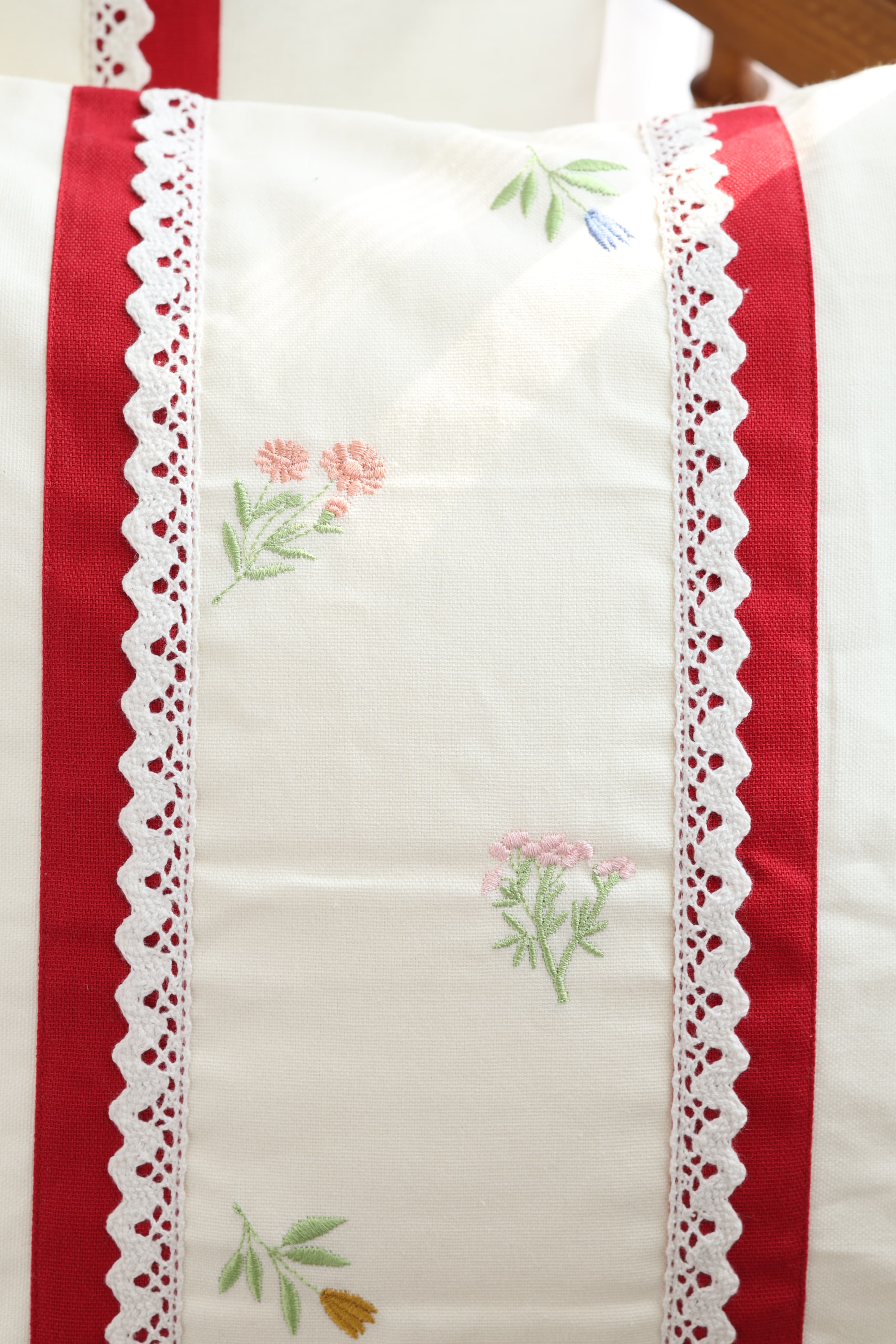Cushion covers - Multi embroider