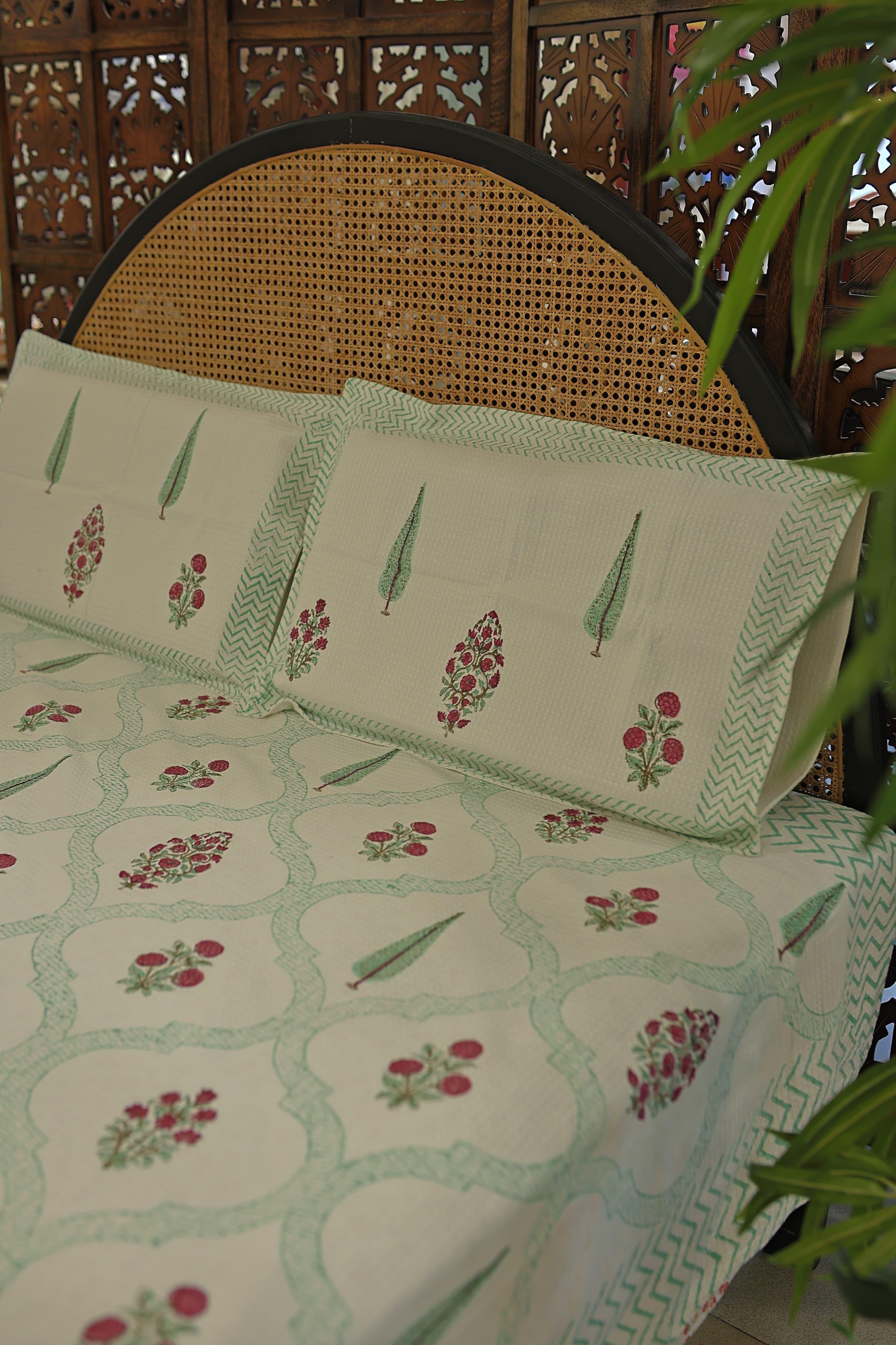 Bedspread- Waffle bedspread