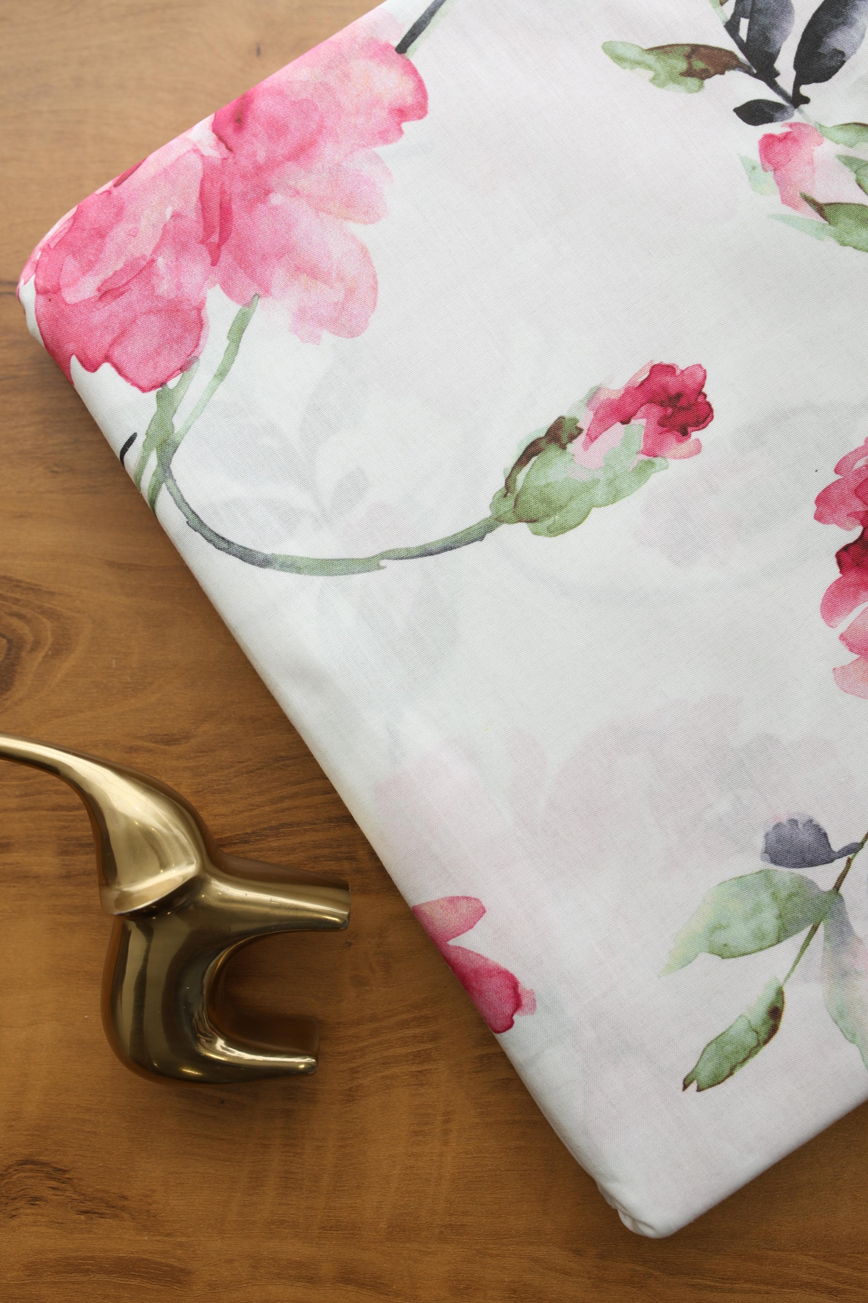 Bedsheets - King premium soft cotton bedsheet Digital Print DD   (Radiance)