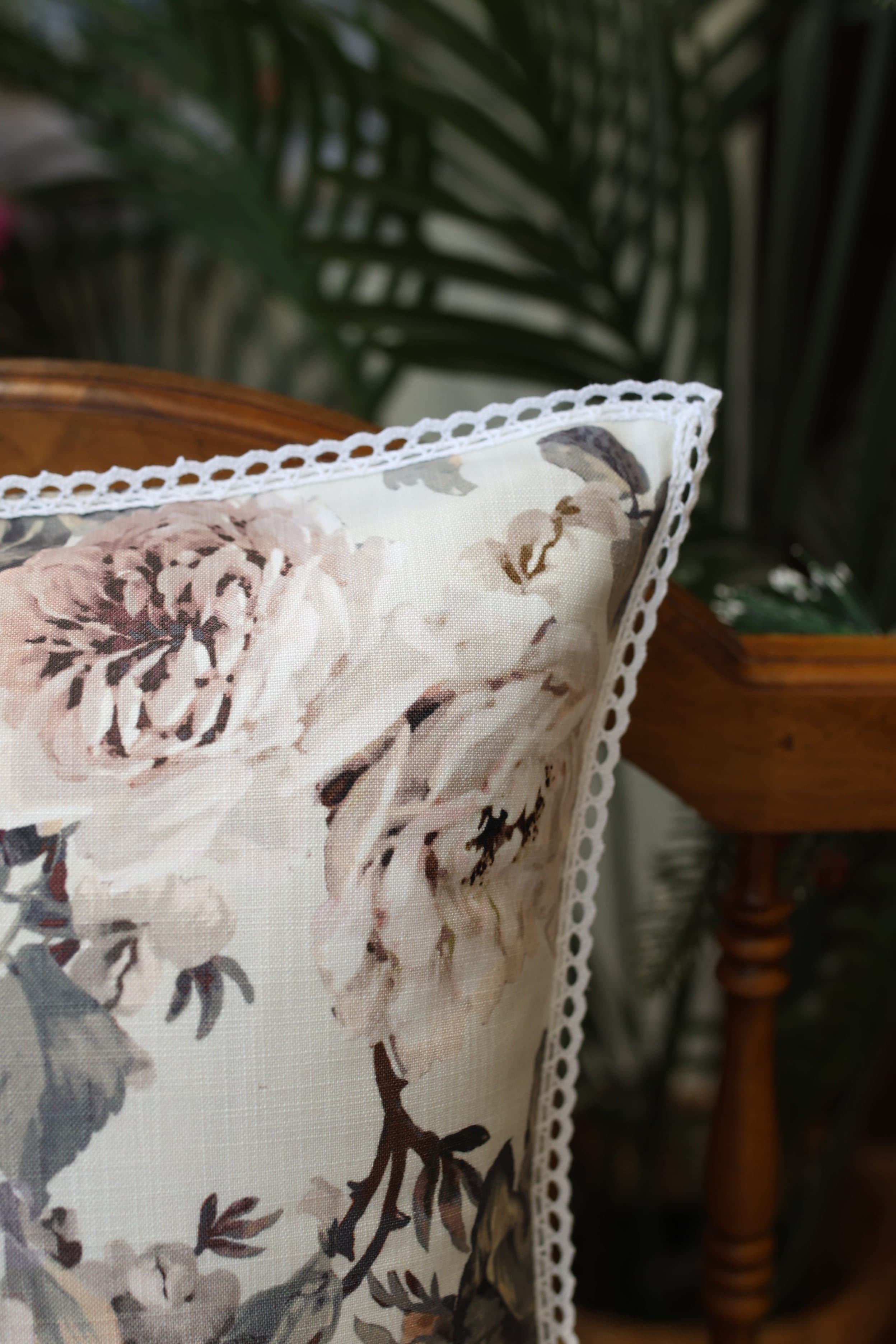 Cushion covers-Designer cushion covers prebooking