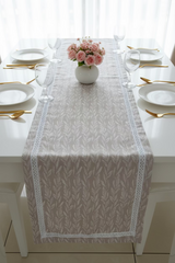 Table runners-8 seater