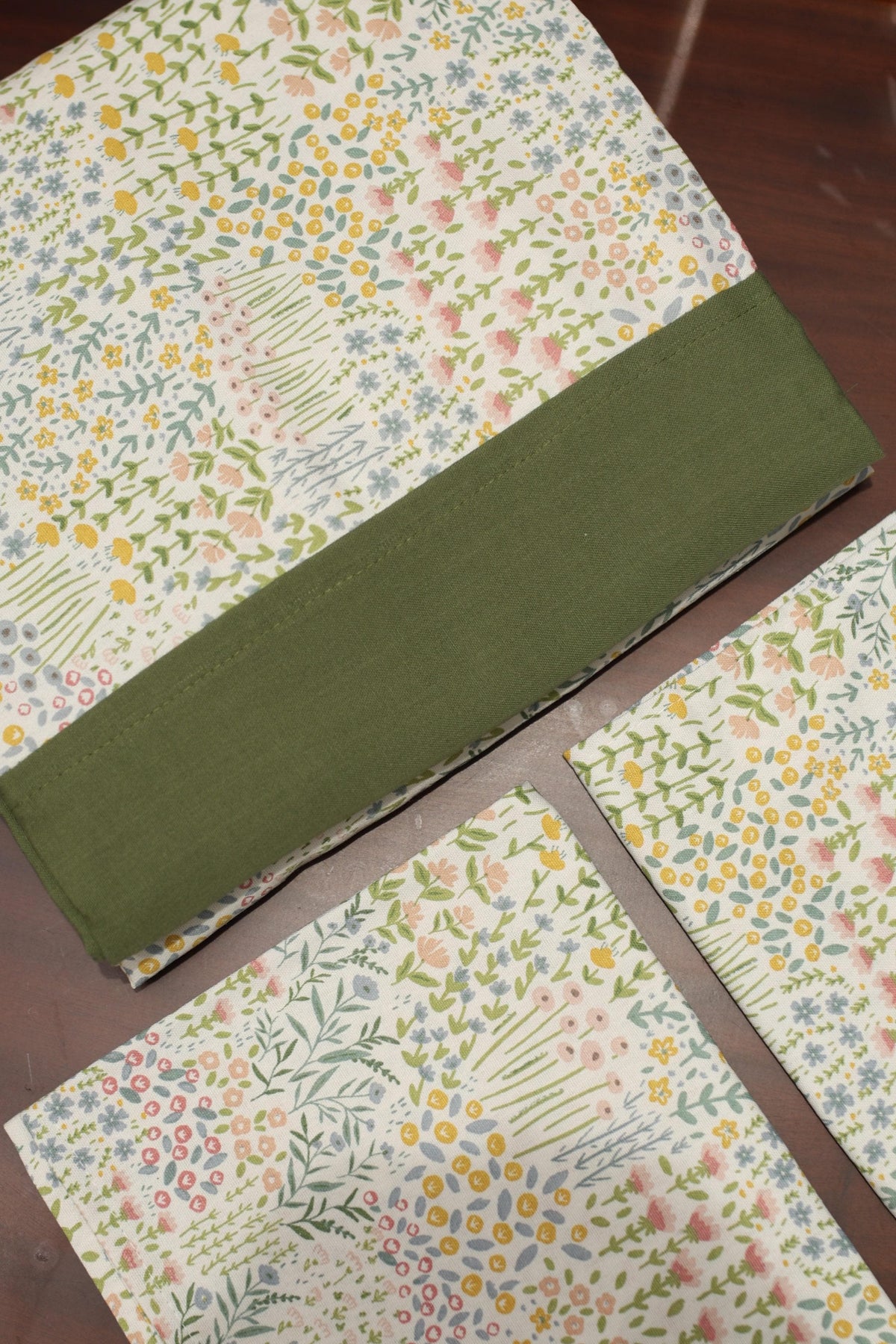 Bedsheets - King Daily use border bedsheets
